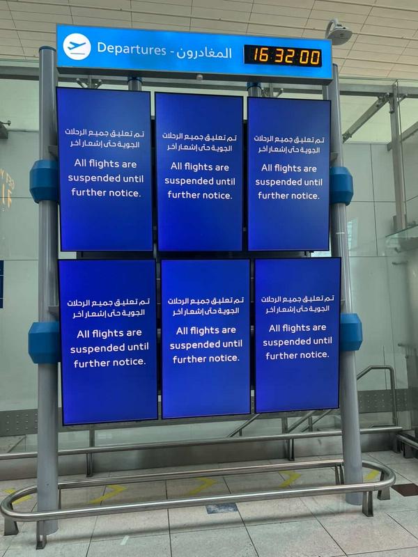 Slovenski potniki v Dubaju in na Maldivih: "Informacij nimamo, upamo na hitro vrnitev domov."