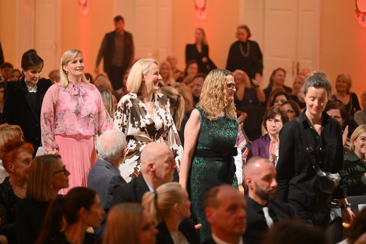 Bronja Žakelj prejemnica naziva Ona 365