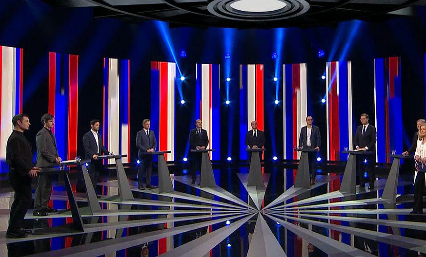 Parlamentarne stranke soočajo mnenja o tem, kako naj se Slovenija odziva na razmere v svetu