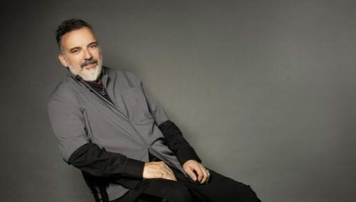 Tonyju Cetinskemu grozijo zaradi odpovedi koncerta v Novem Sadu