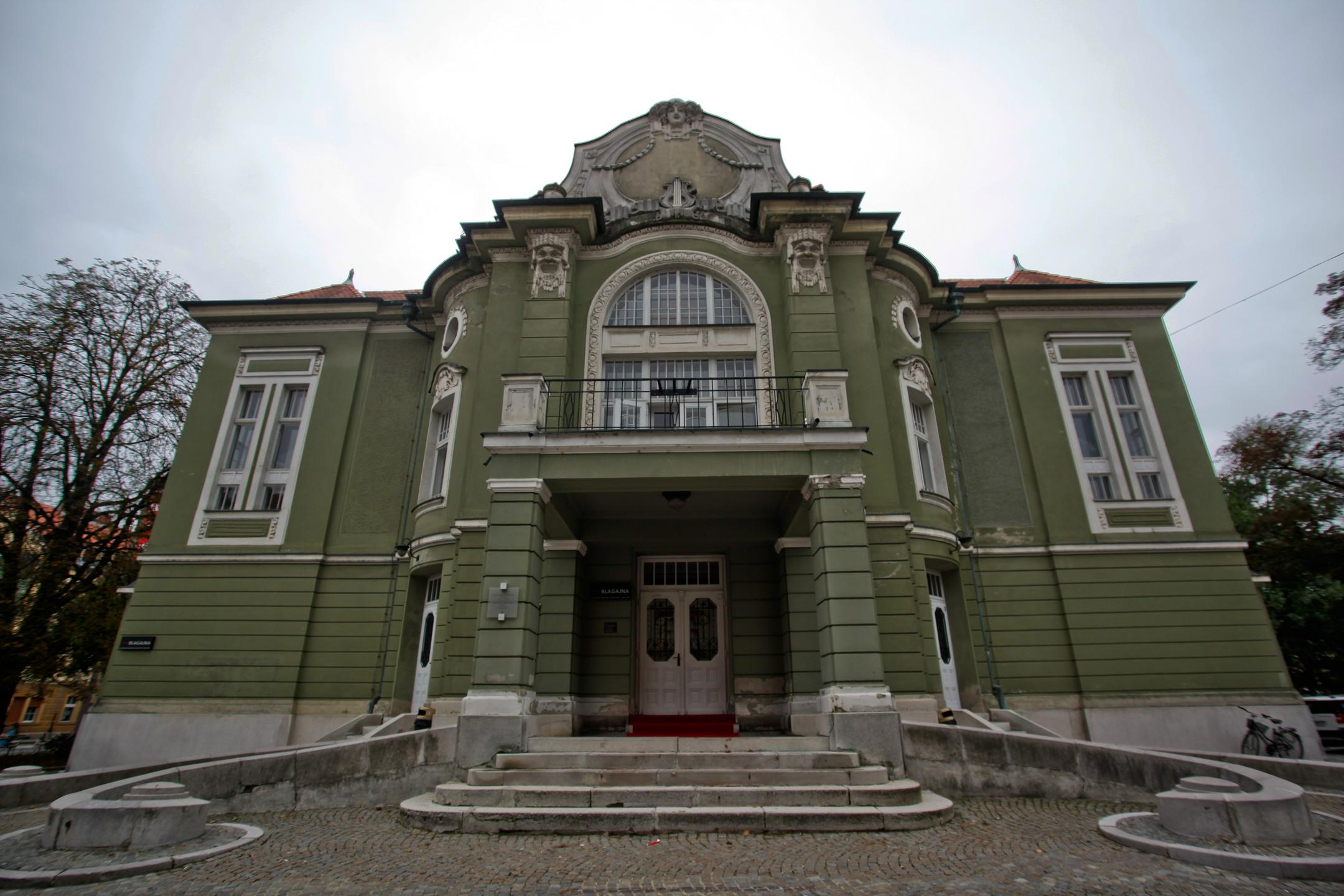 "ABC Drama": Na kolikšen znesek je ocenjen vsak od trojice scenarijev prenove ljubljanske Drame?