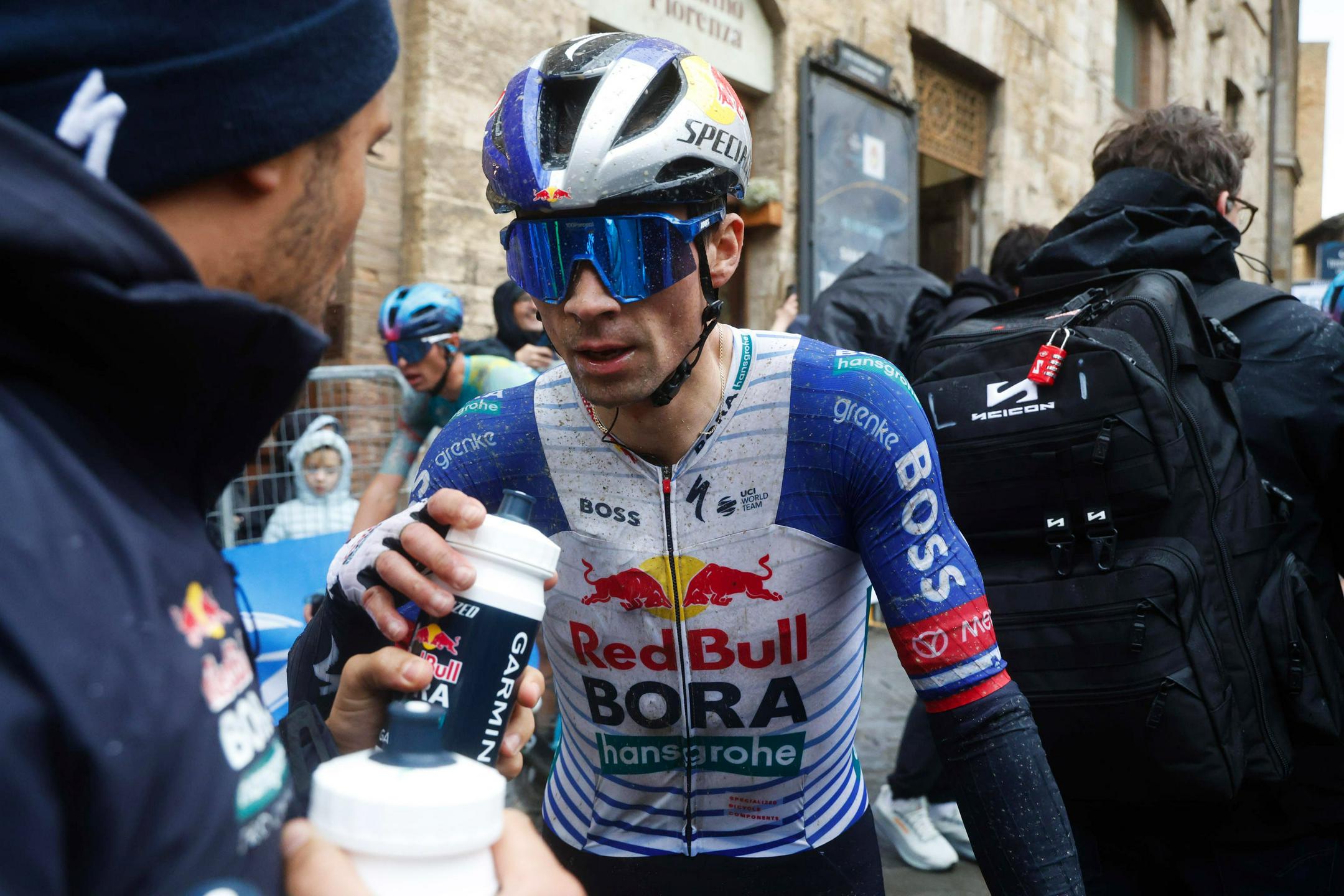 Roglič na zadnje tri etape s tretjim mestom v skupnem seštevku