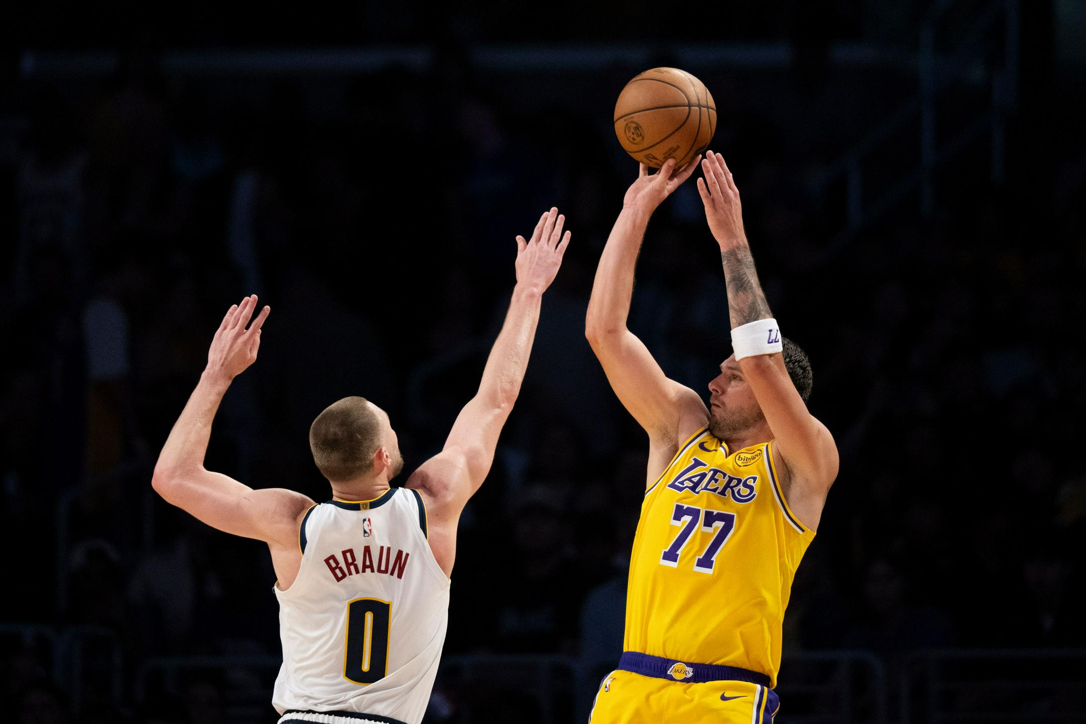 Los Angeles Lakers - Denver 87:87 (po 3. četrtini)