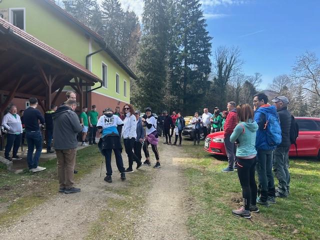 Pohod proti postavitvi vetrnic v haloško pokrajino