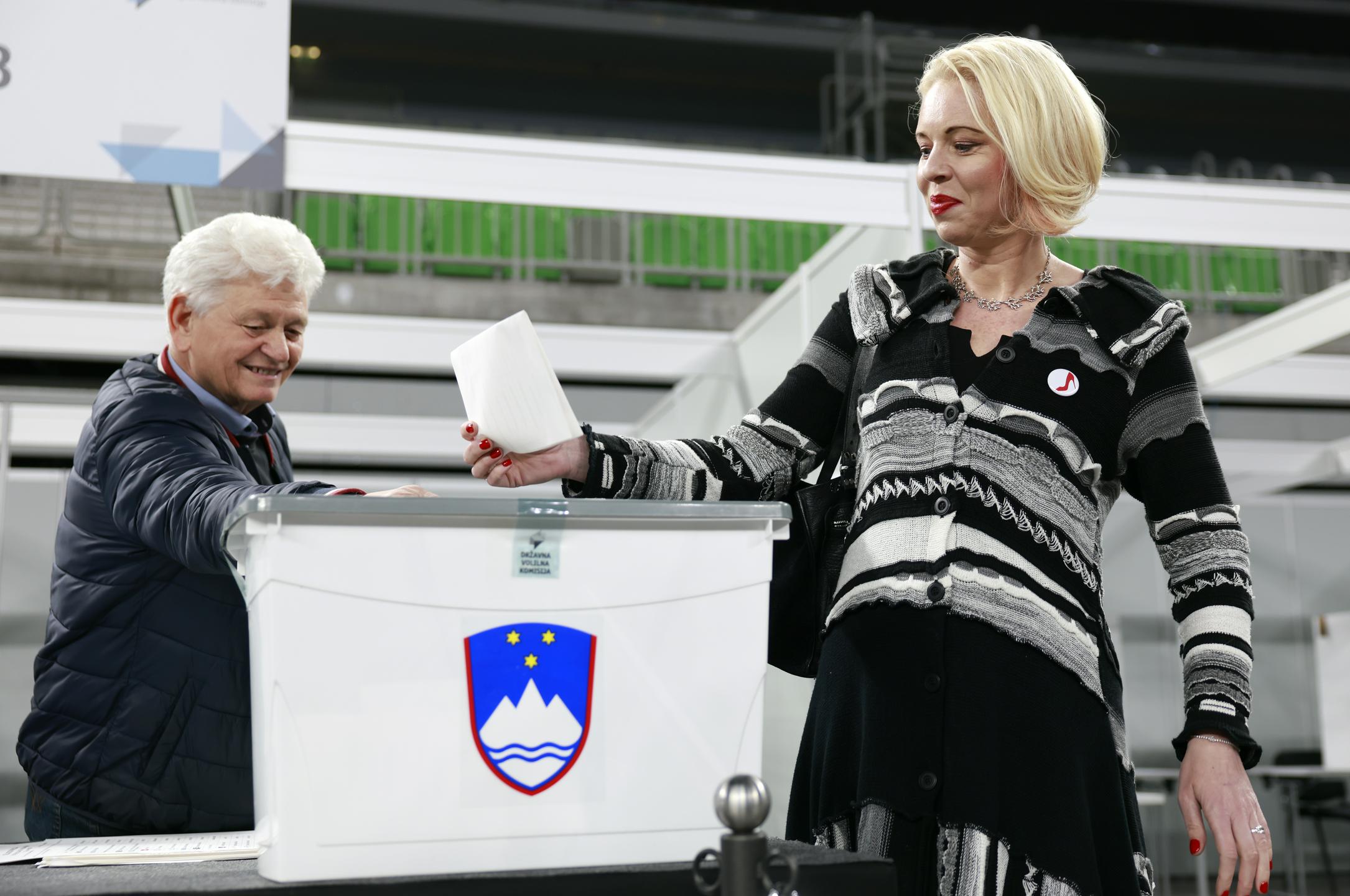 Klakočar Zupančič: Z visoko volilno udeležbo pokažimo, da si bomo usodo krojili sami