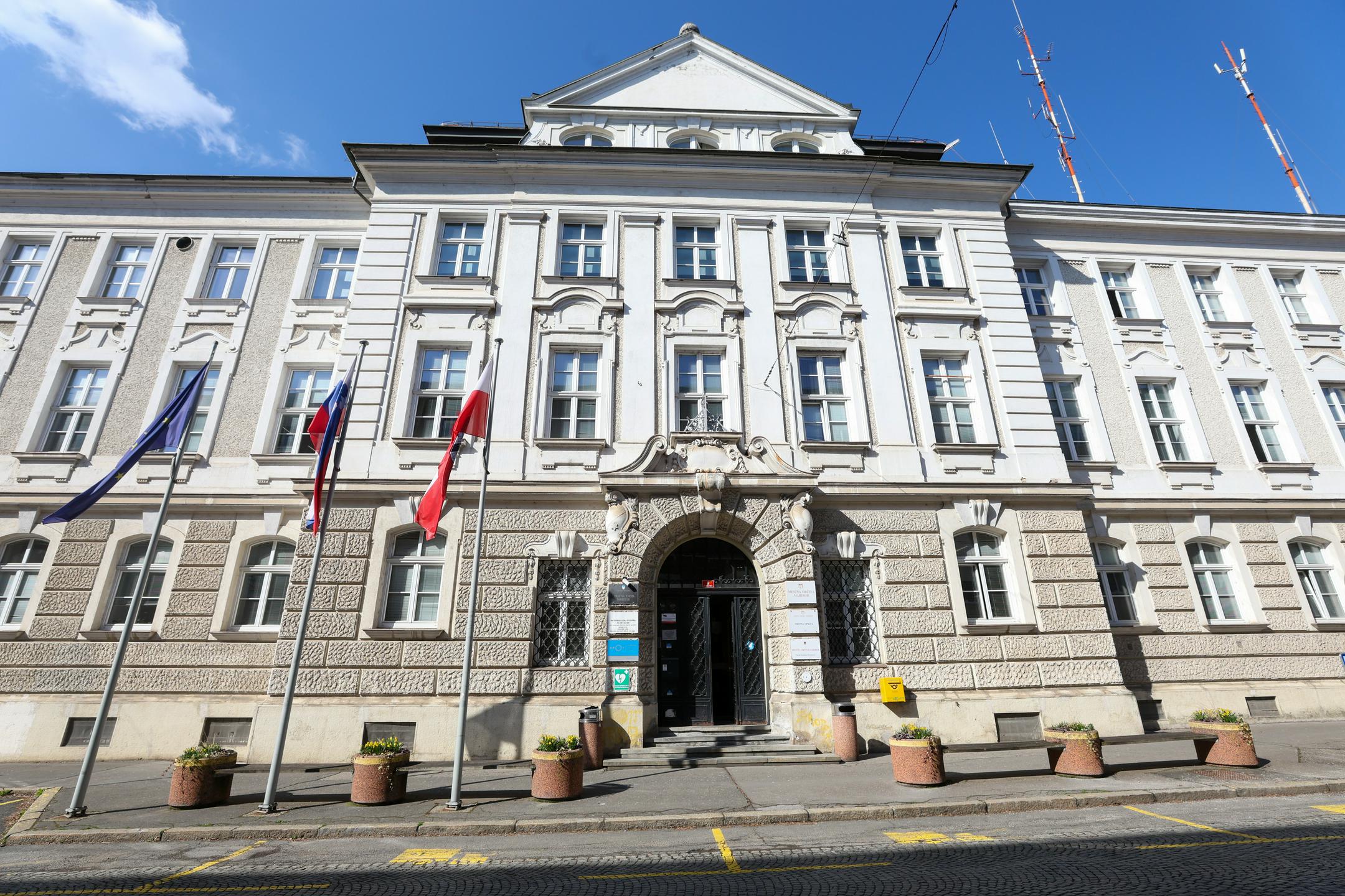 Maribor junija čaka val številnih podražitev različnih storitev
