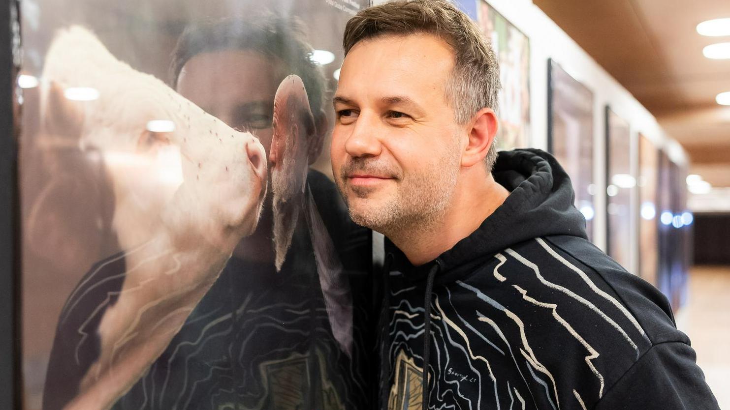 "Človeku se lahko od preveč svobode še zmeša"