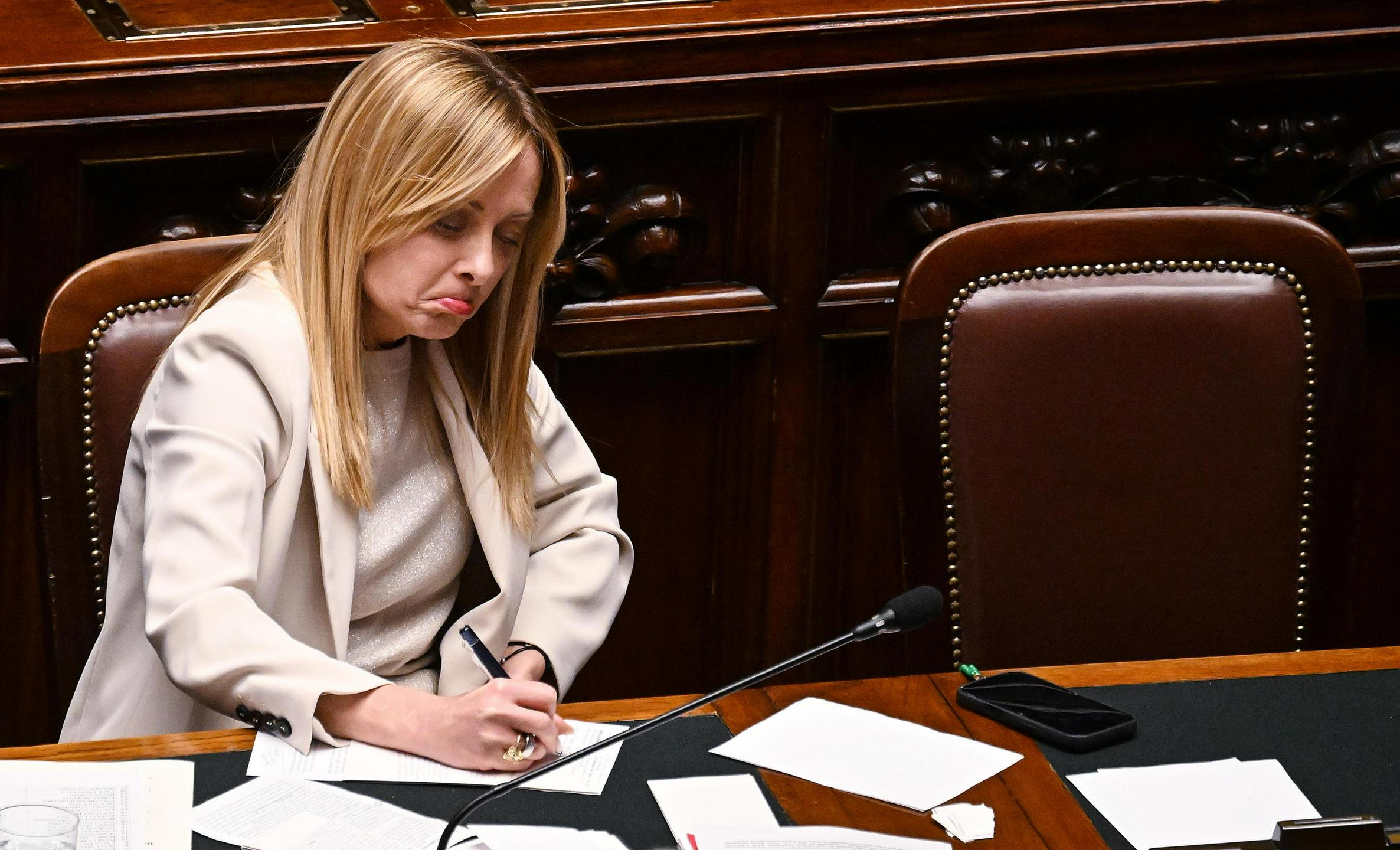 Pretres v italijanski vladi po neuspehu na referendumu o reformi pravosodja