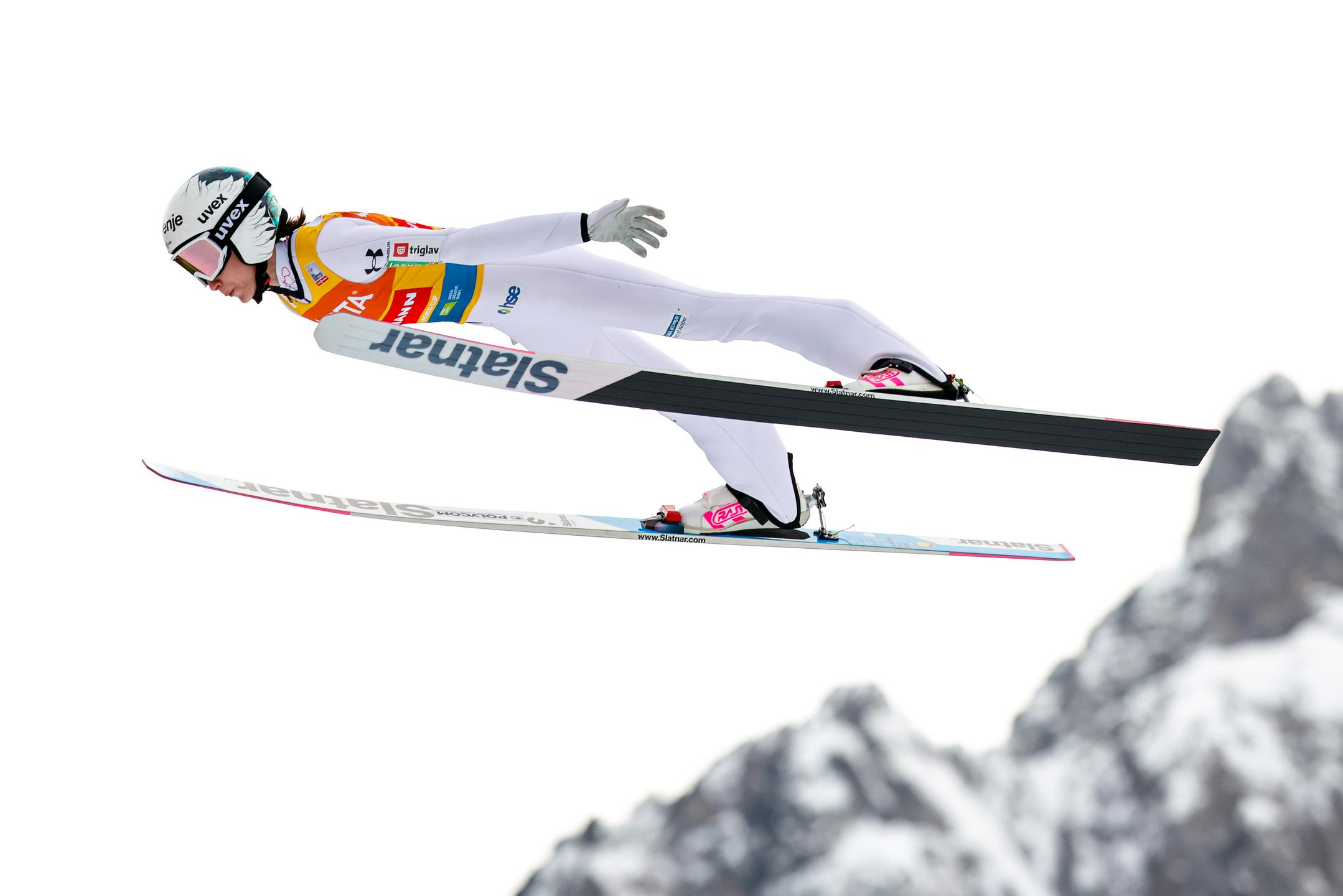 Ob 15.00 premierna ženska tekma v poletih v Planici