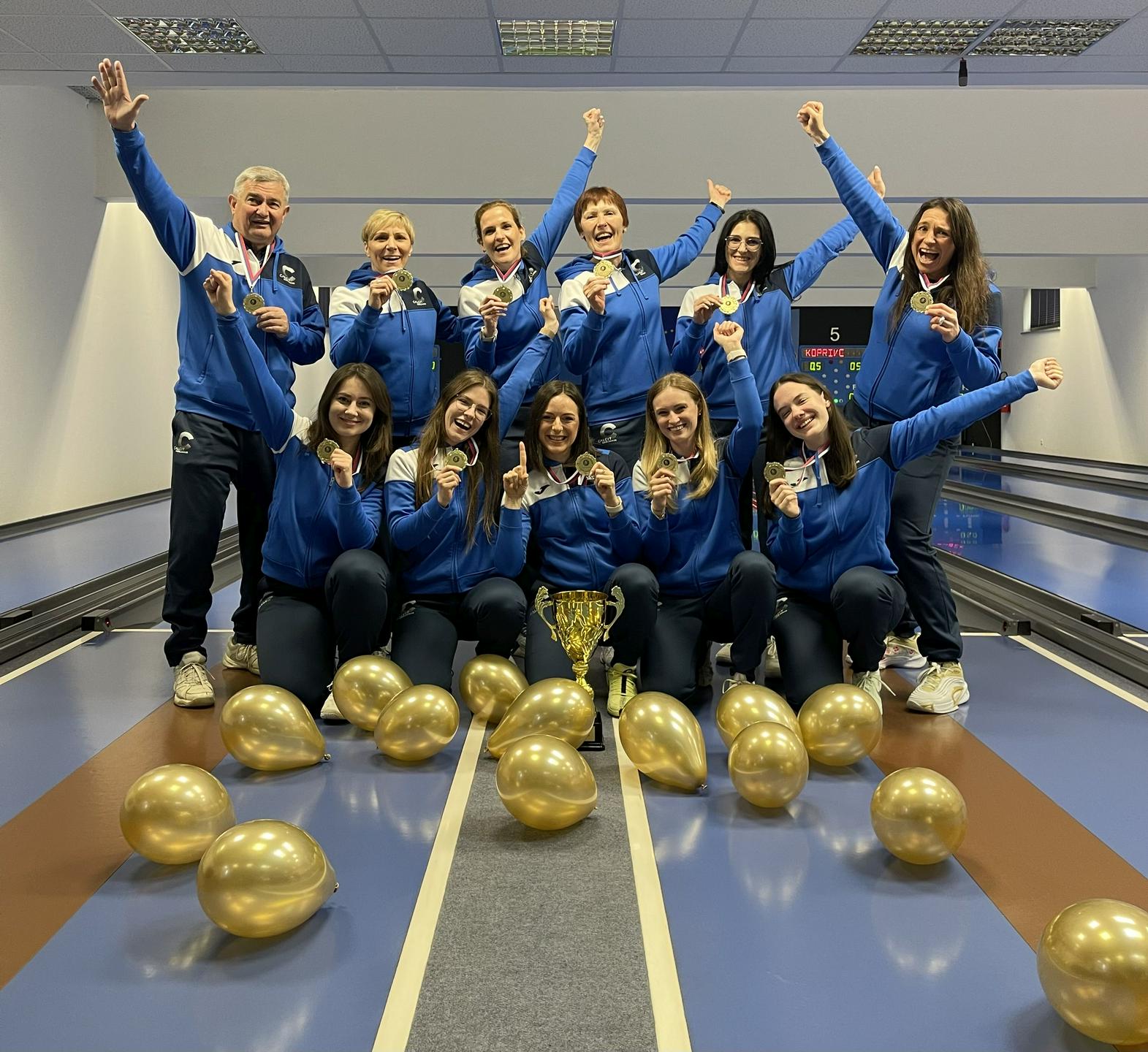 Calcit in Triglav ponovno državna prvaka v kegljanju