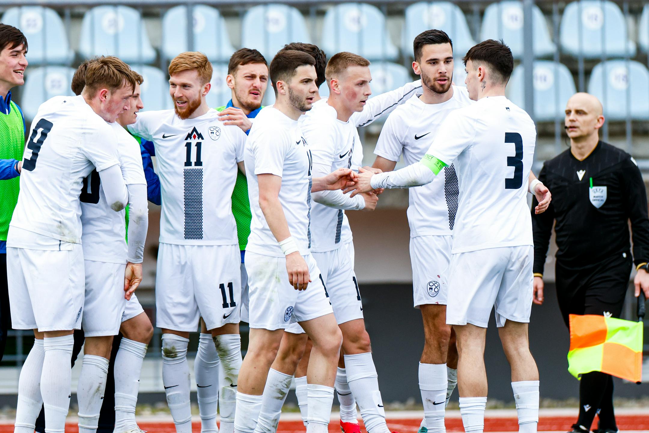 Mladi Slovenci premagali še neporažene Norvežane in dosegli prvo zmago