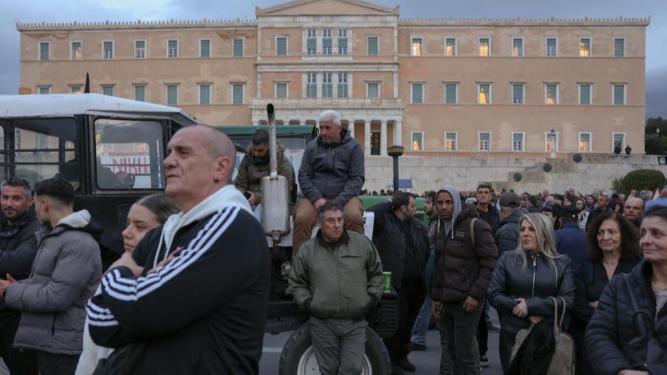 Zaradi afere z lažnimi kmetijskimi subvencijami odstopili trije člani grške vlade