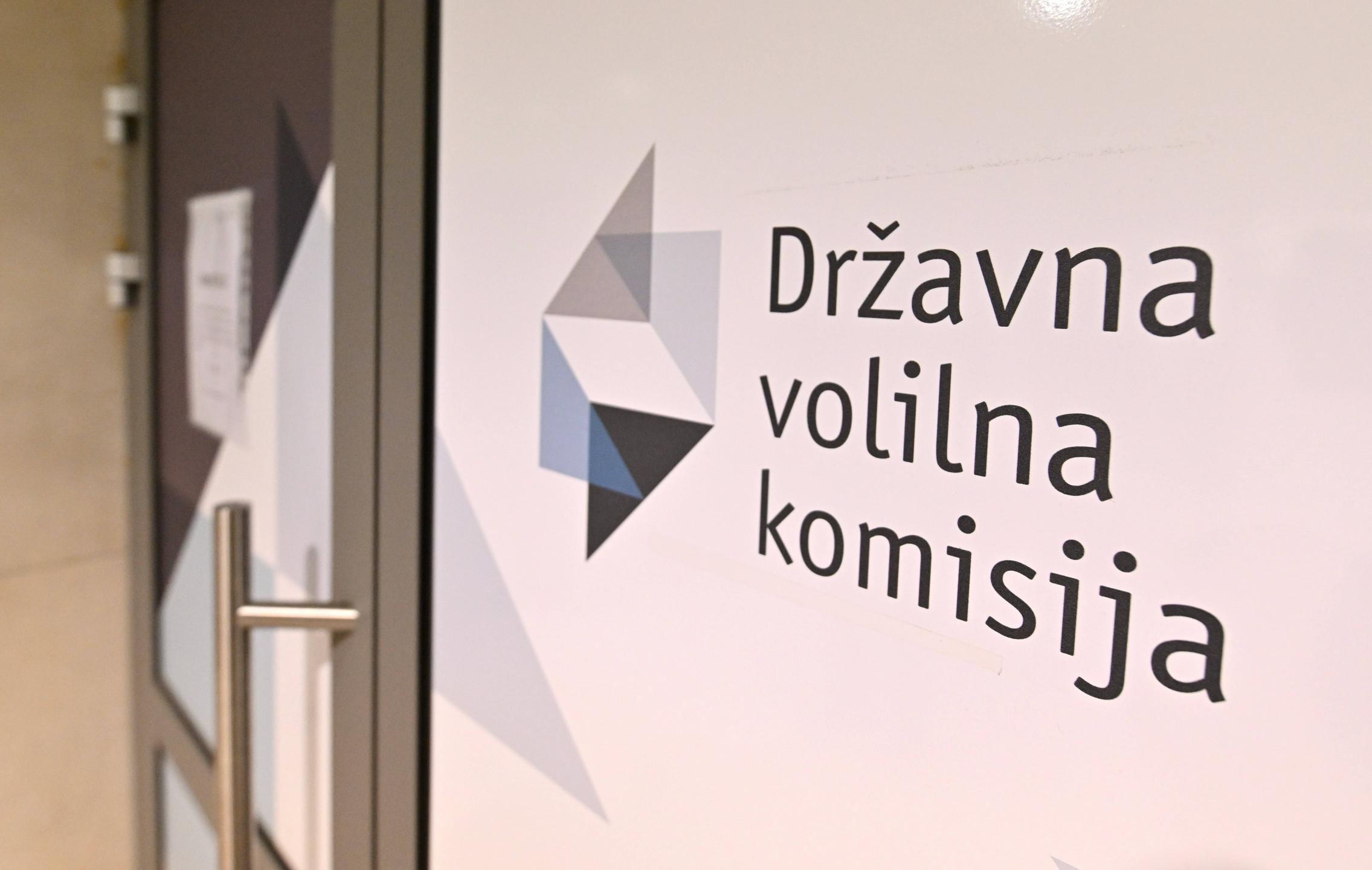 Referendumska kampanja od 11. septembra, predčasno glasovanje med 6. in 8. oktobrom