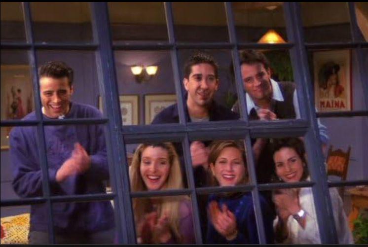 Lisa Kudrow: Nikomur ni bilo mar zame, klicali so me "šesta izmed Prijateljev"