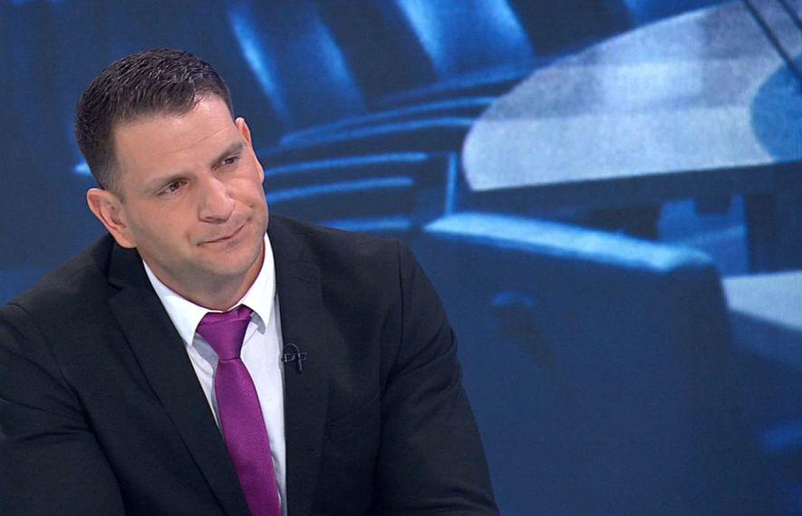 Stevanović: Pogovarjal se bom z obema stranema, naj se preštejejo