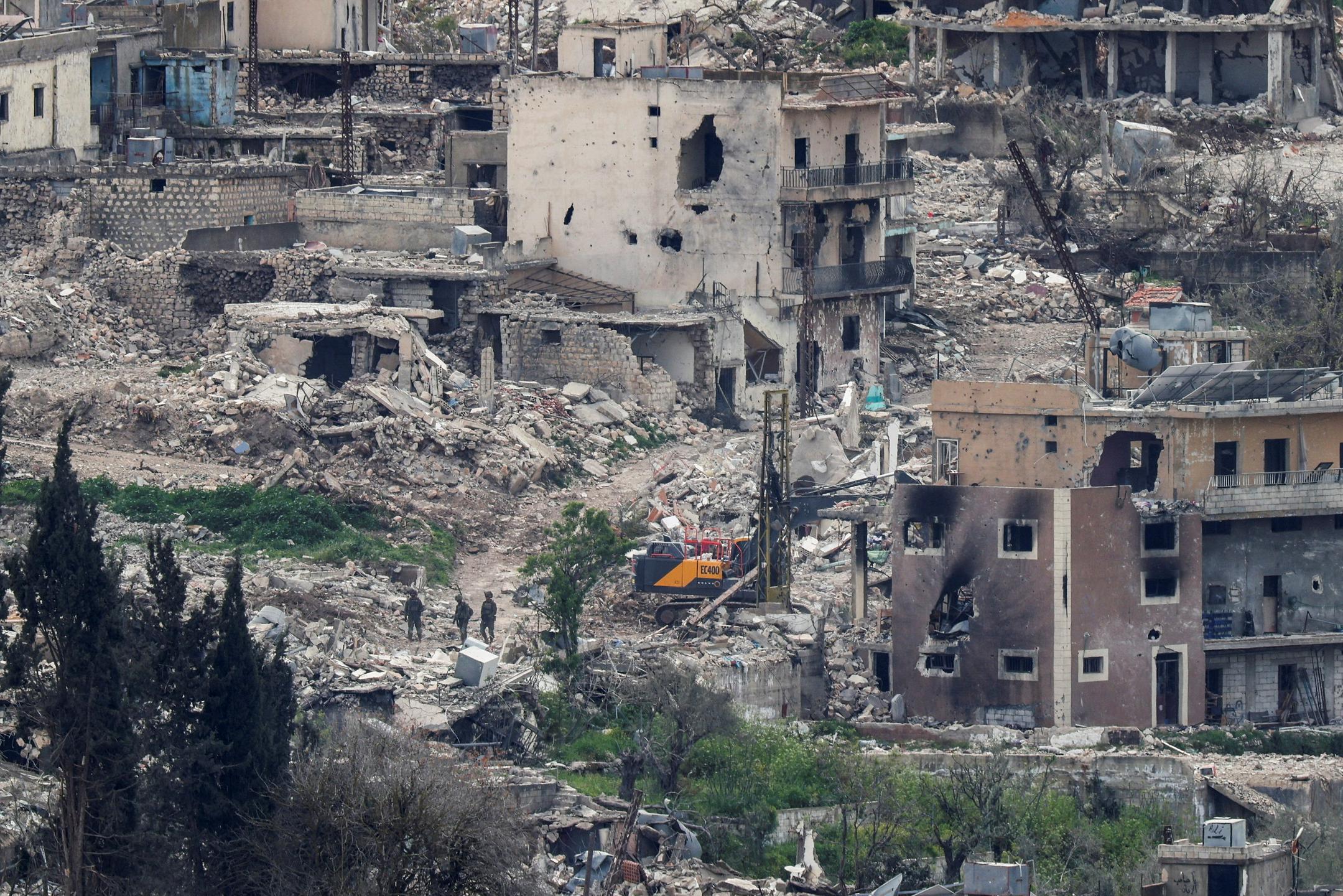 Rušenje celih vasi: izraelska vojska v Libanonu uporablja "metode, podobne tistim v Gazi"