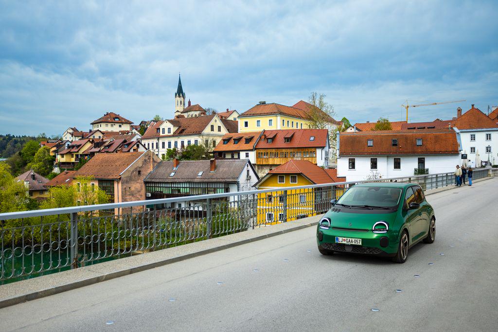 Novi twingo želi preobraziti mestno mobilnost
