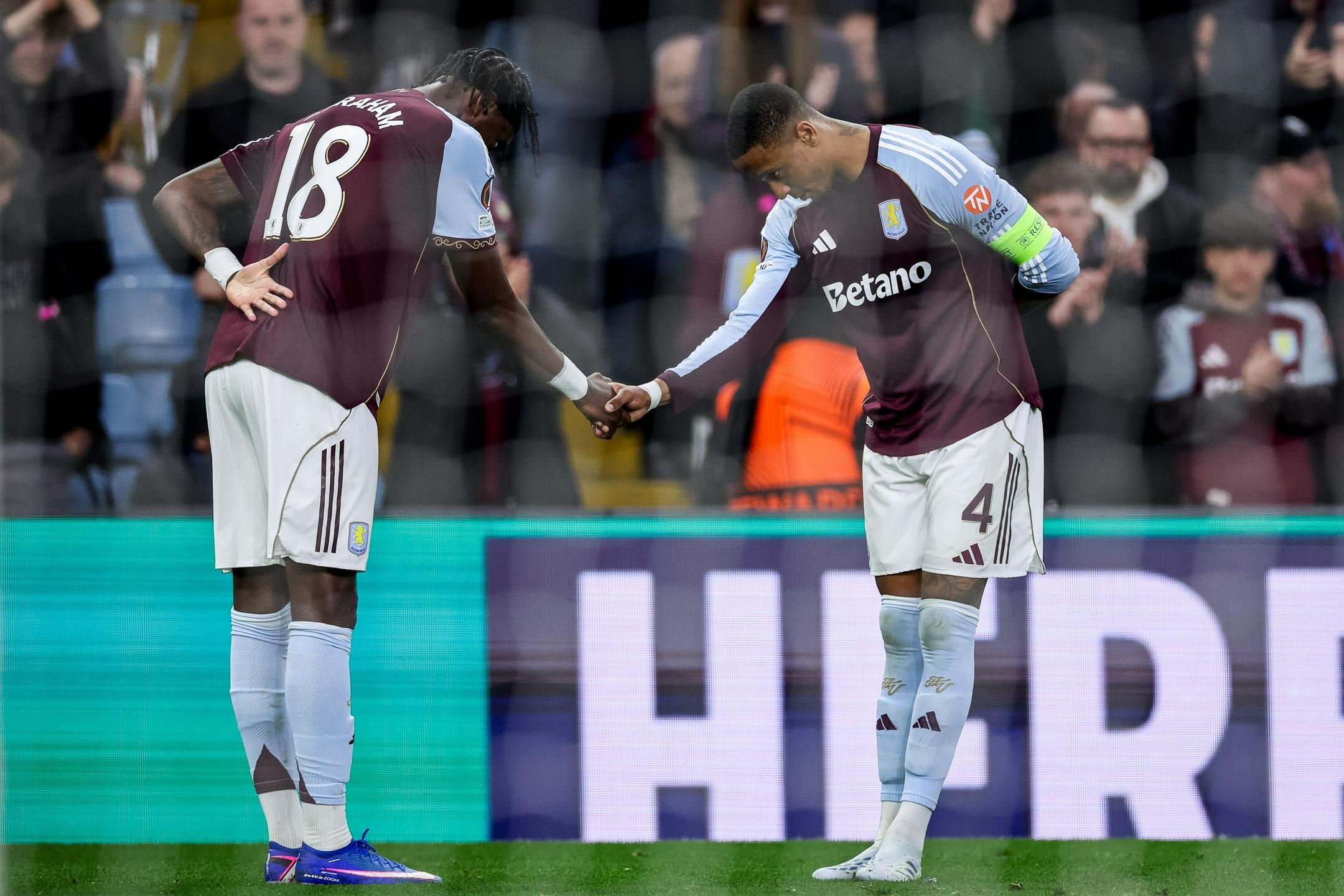 Aston Villa napolnila mrežo Bologne za angleški polfinale z Nottingham Forestom