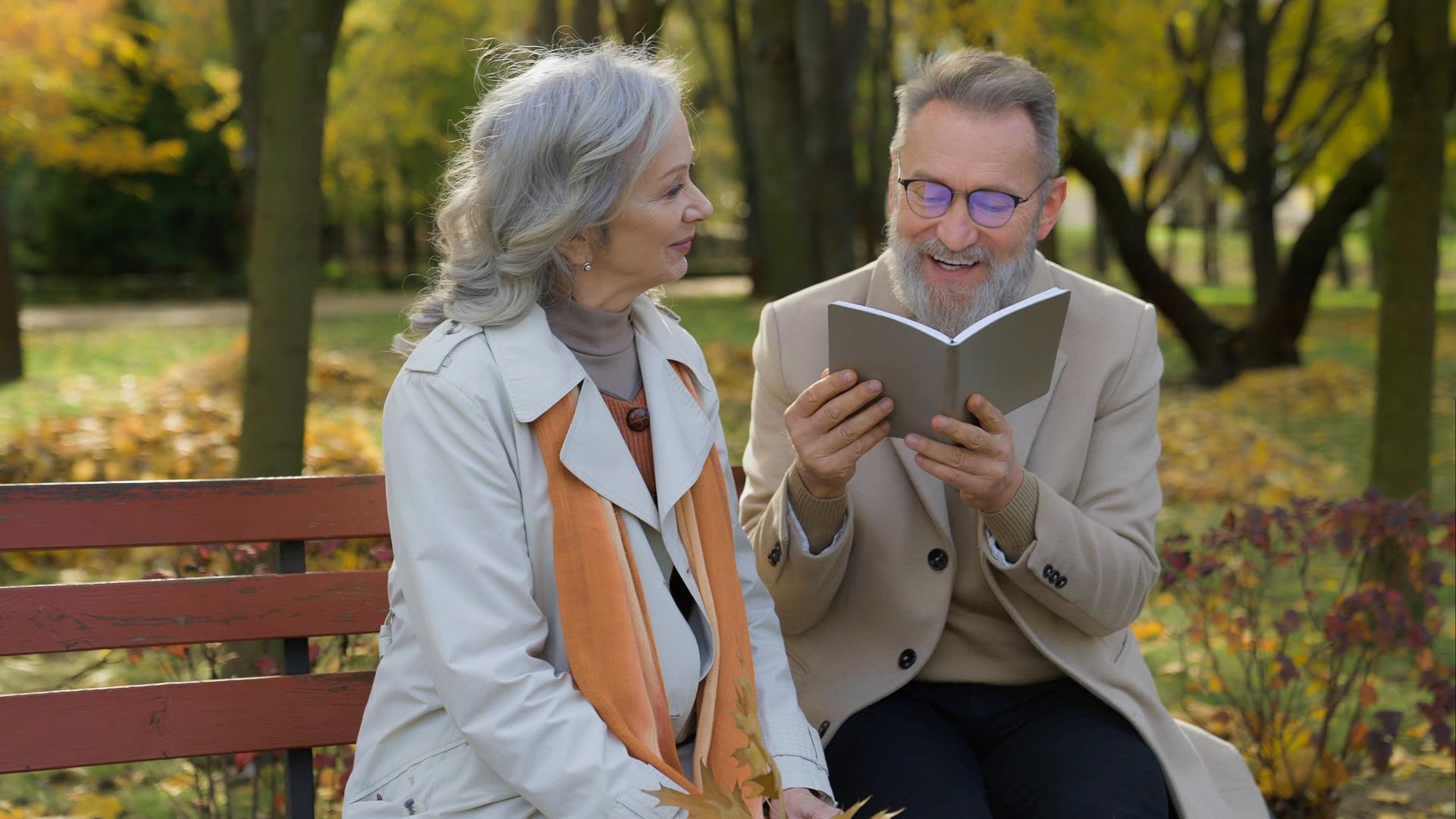 Ah, ta leta!: Knjiga – potovanje, za katero ne potrebujemo prtljage