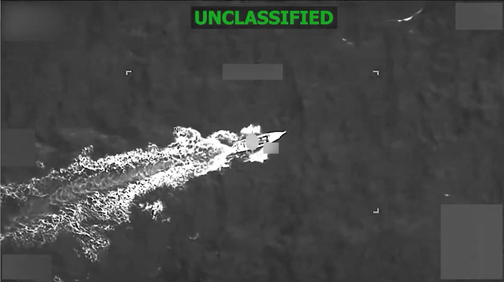 V napadu ameriške vojske na čoln v Karibih ubiti trije ljudje