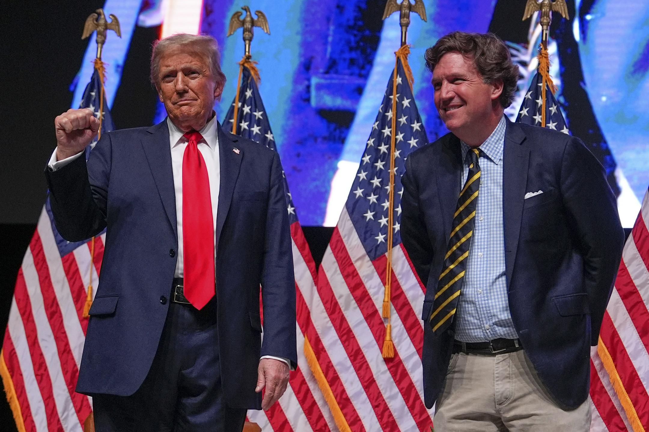 Tucker Carlson odrekel podporo Trumpu: "Želim se opravičiti, ker sem zavedel ljudi"