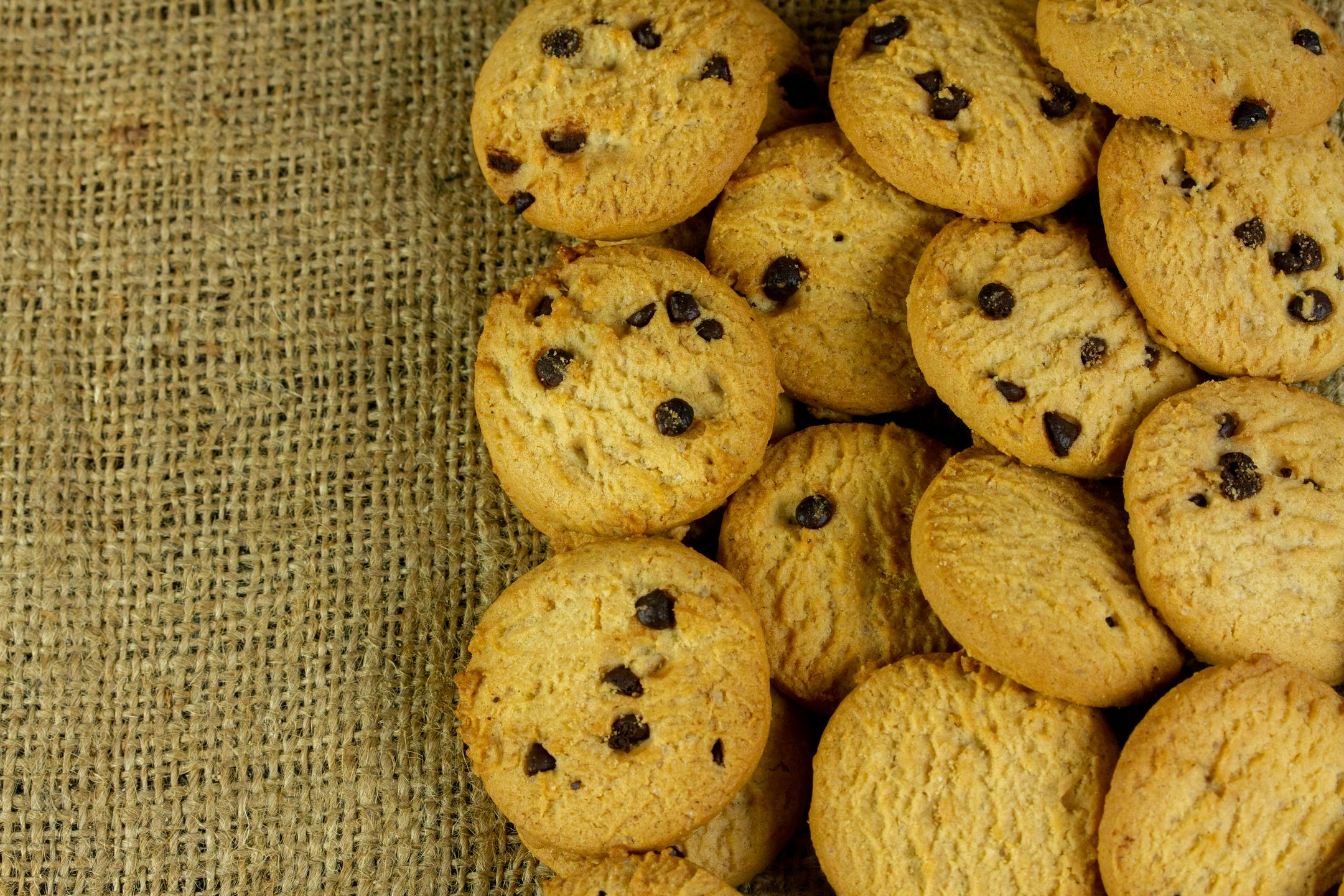 Več obiskovalcev Golažijade pristalo na urgenci – ena od ekip naj bi delila piškote s THC-jem