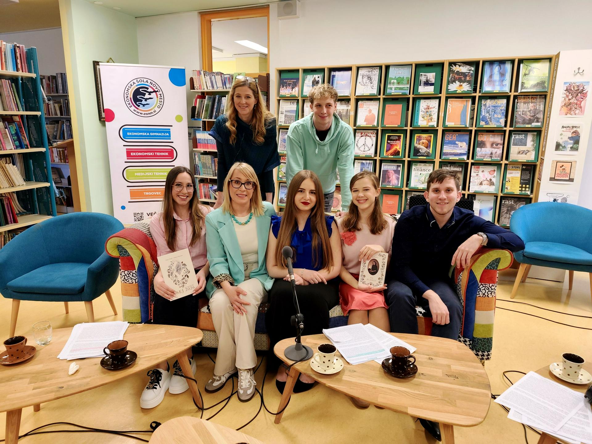 Maturitetni esej: Klanec nekoč, danes, vedno?