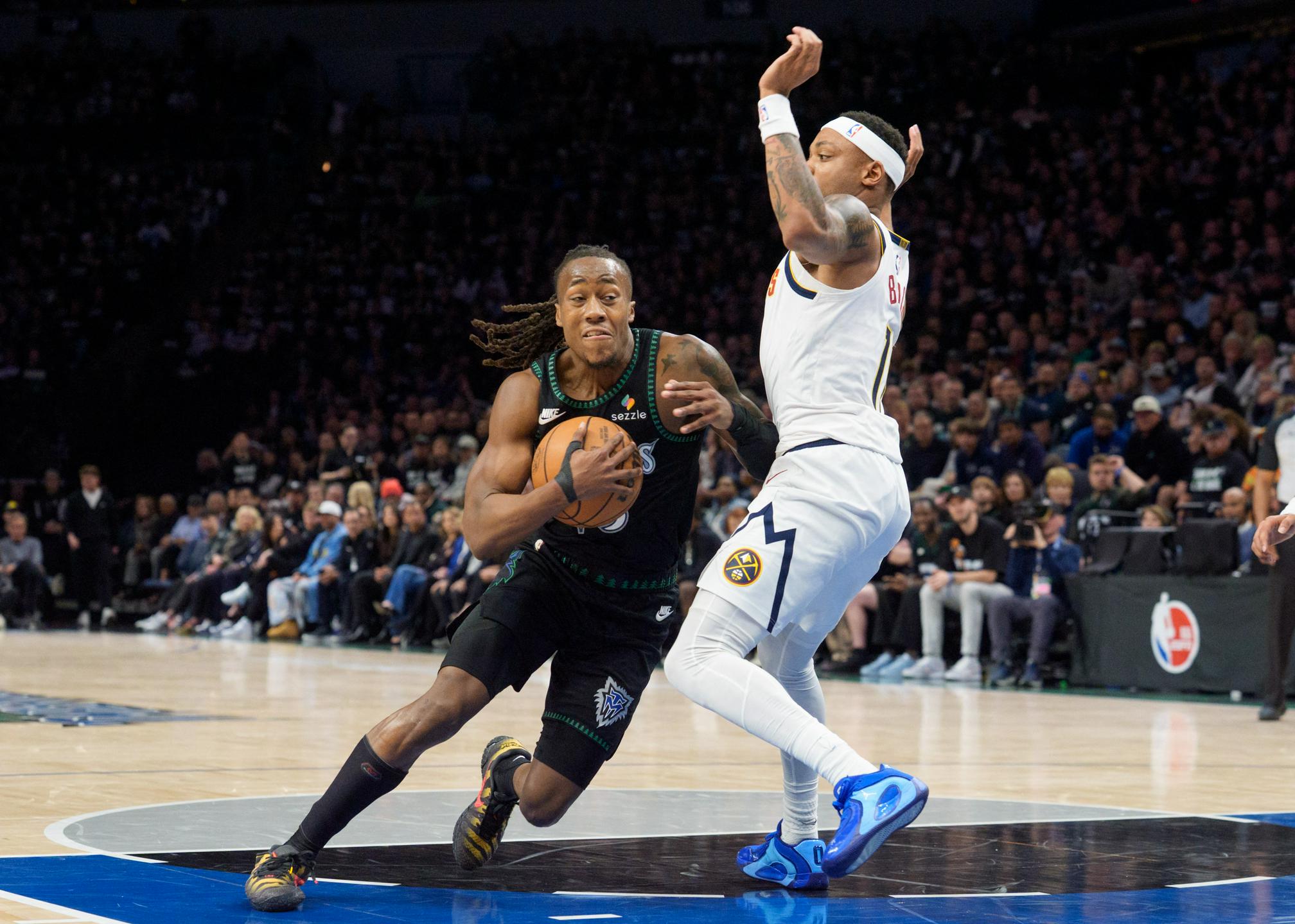 Rezervist Aso Dosunmu nepričakovani junak Minnesote