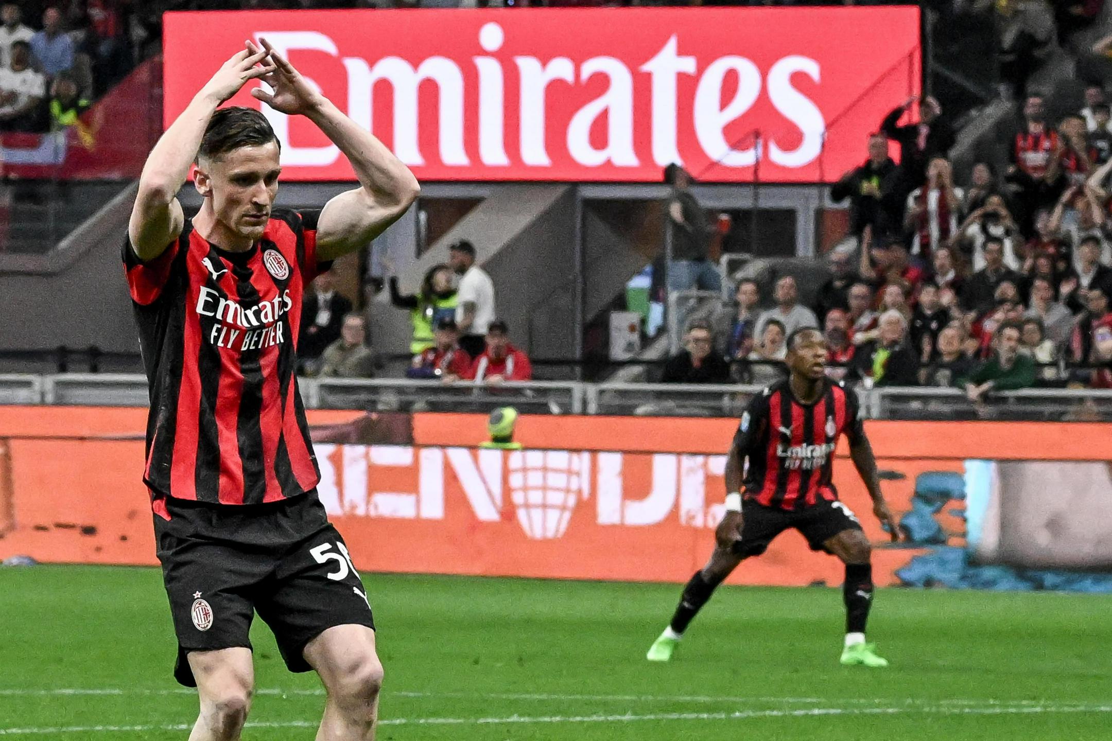 Mreži na derbiju na San Siru mirovali, Inter lahko v soboto potrdi "scudetto"