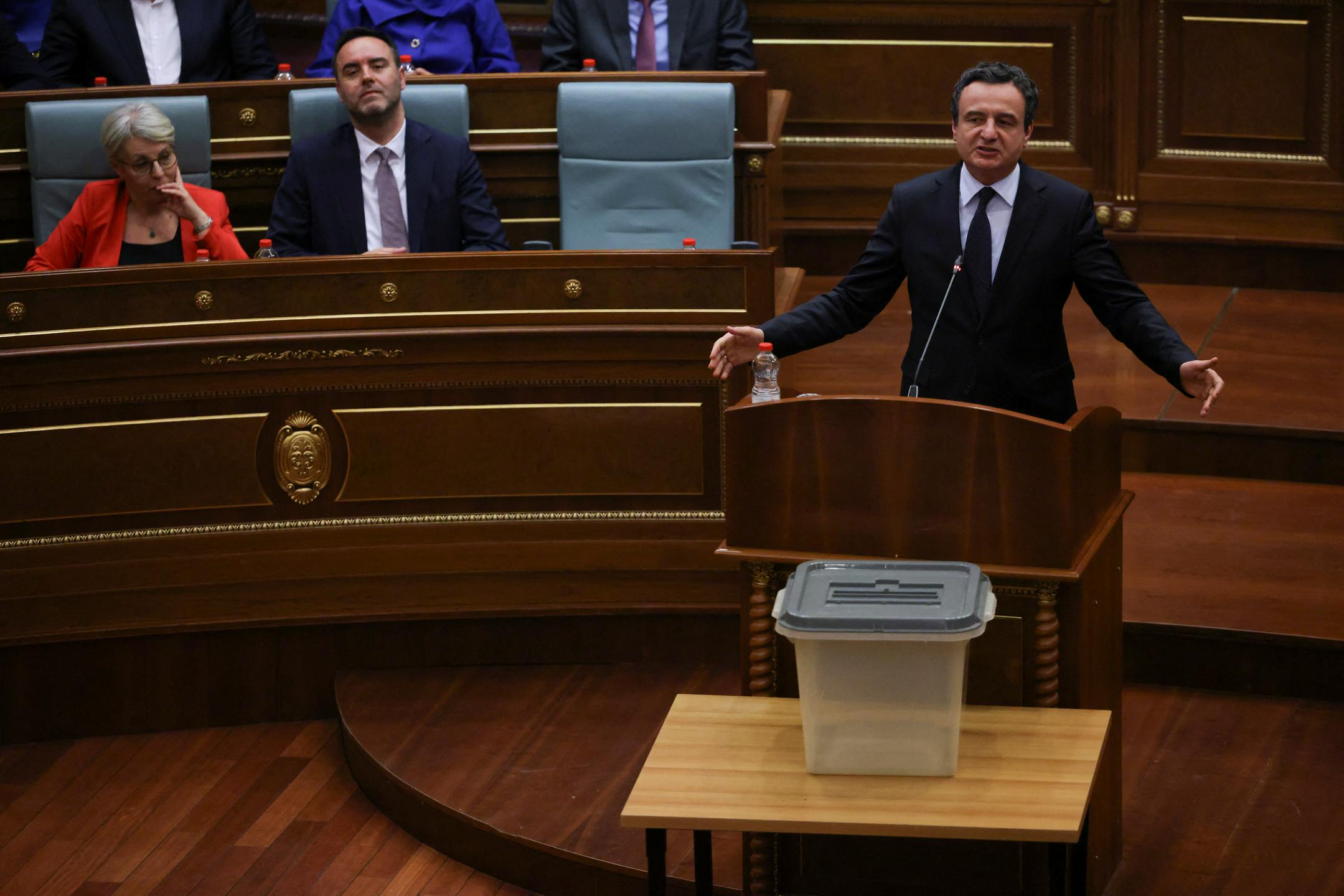 Kosovci že tretjič na parlamentarne volitve v letu dni