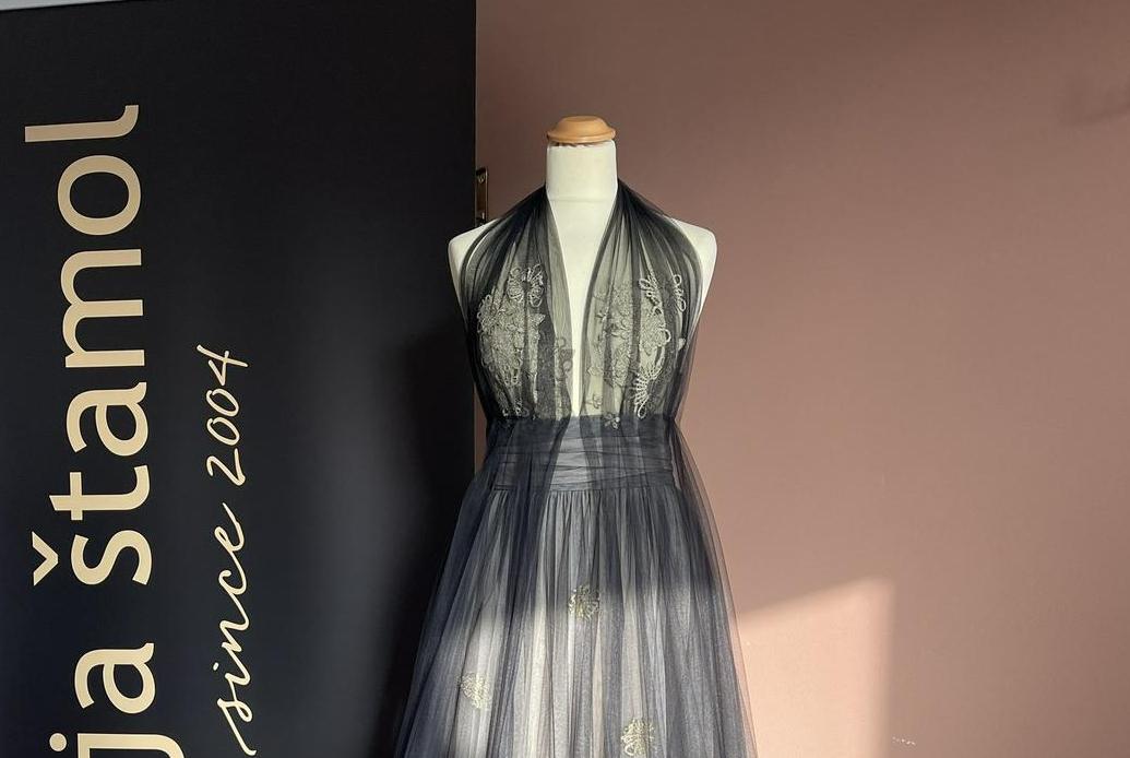 Del modne razstave v Washingtonu tudi edinstvena obleka Maje Štamol Drolc