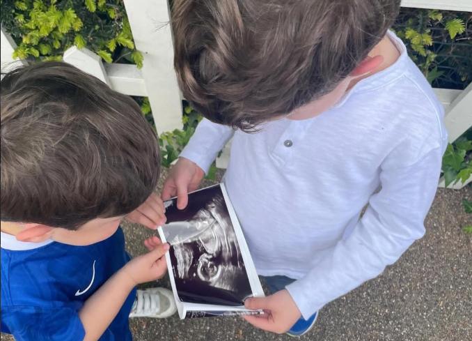 Princesa Eugenie razkrila veselo skrivnost: dojenček številka tri na poti