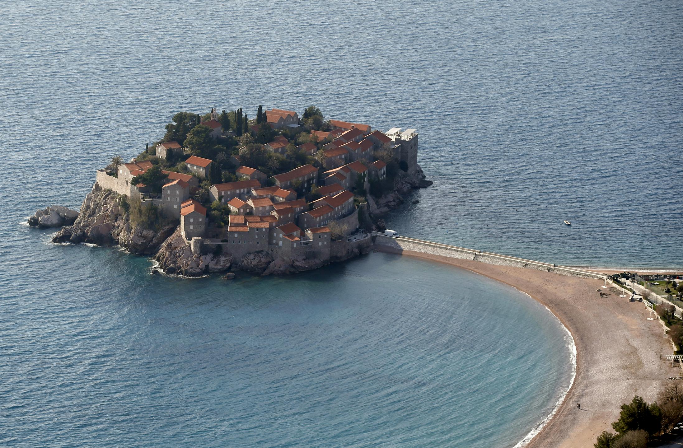 Po petih letih bi Sveti Stefan s koncem maja lahko spet odprl svoja vrata
