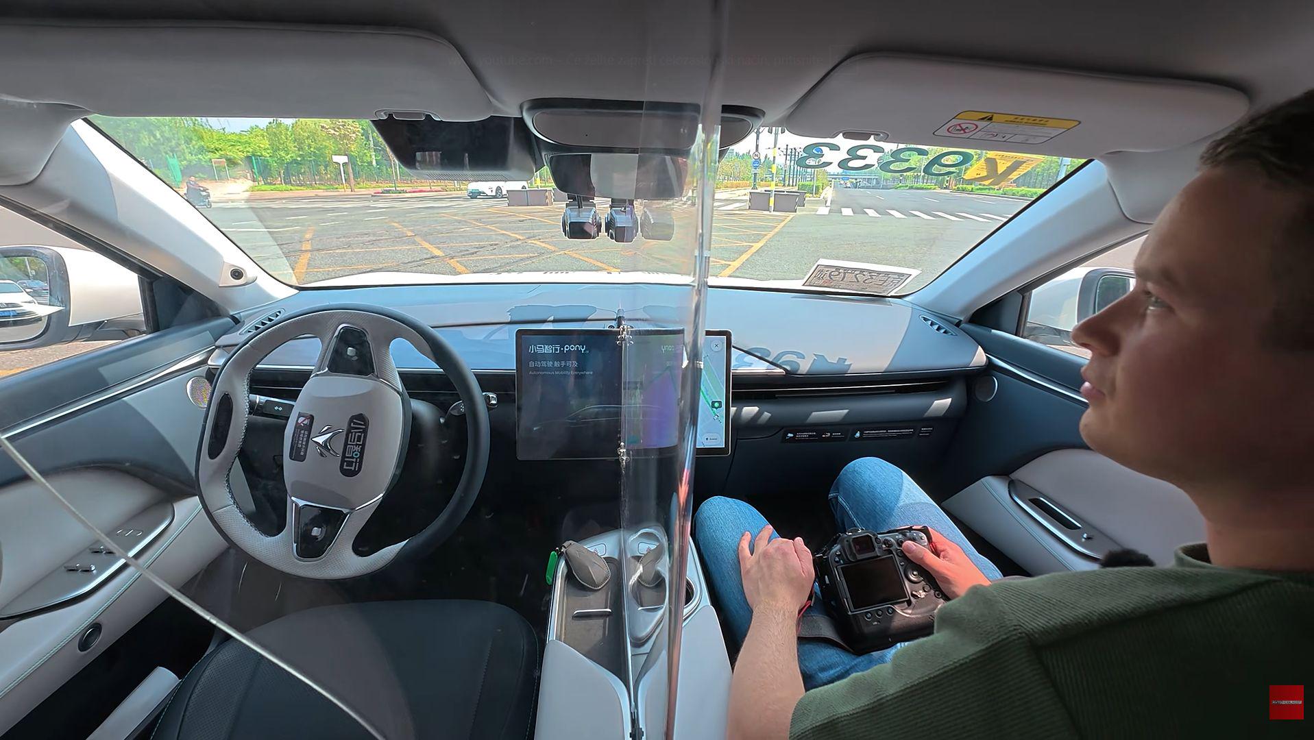 Robotaksi iz Pekinga prihaja tudi v Ljubljano
