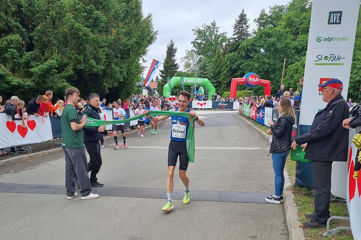 Jakob Medved državni prvak v polmaratonu