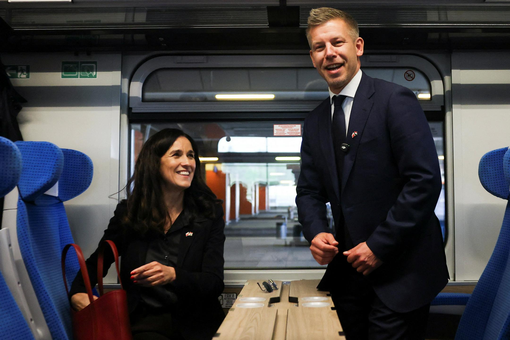 Madžarski premier Magyar na prvem obisku na Poljskem