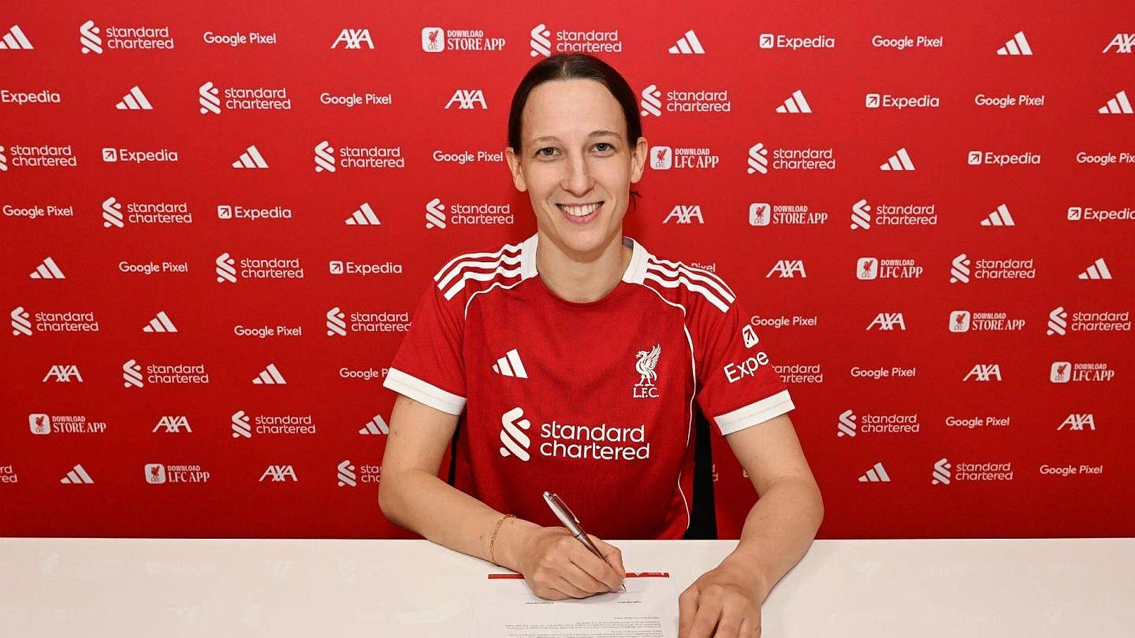 Slovenska reprezentantka Sara Agrež podpisala za Liverpool