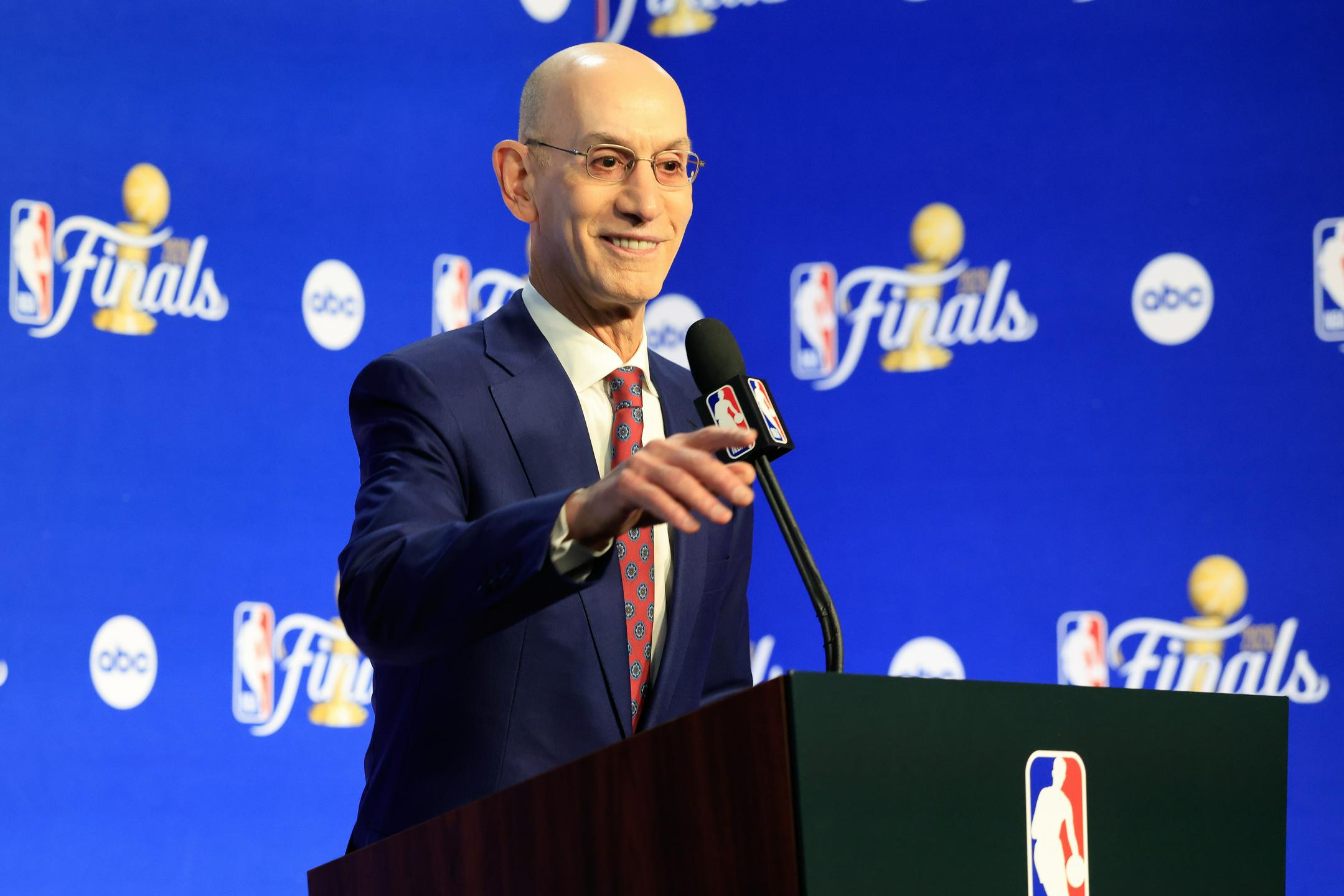 Evropska različica Lige NBA morda že v sezoni 2026/27