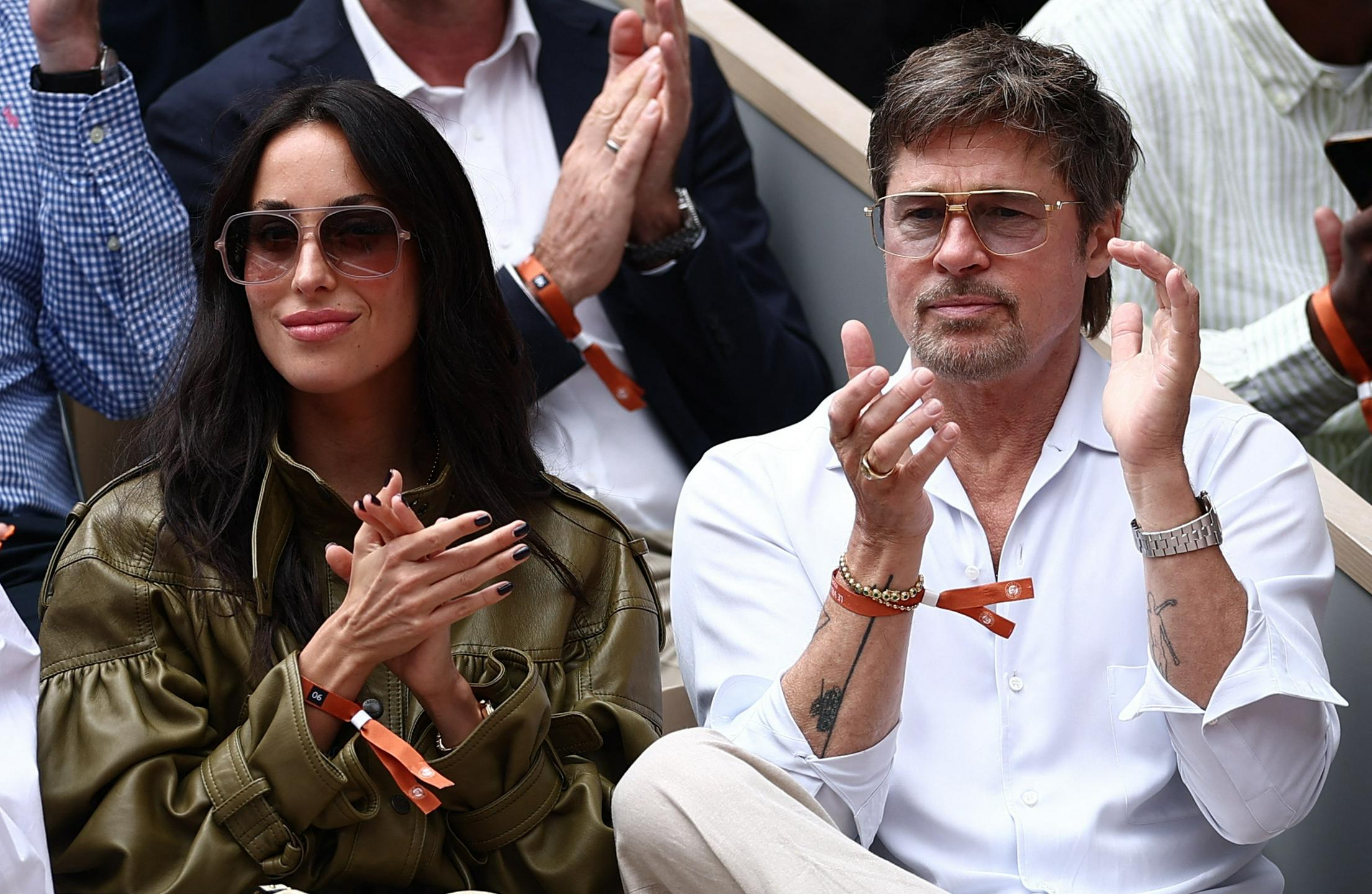 Brad Pitt in njegova srčna izbranka na Rolandu Garrosu pritegnila pozornost