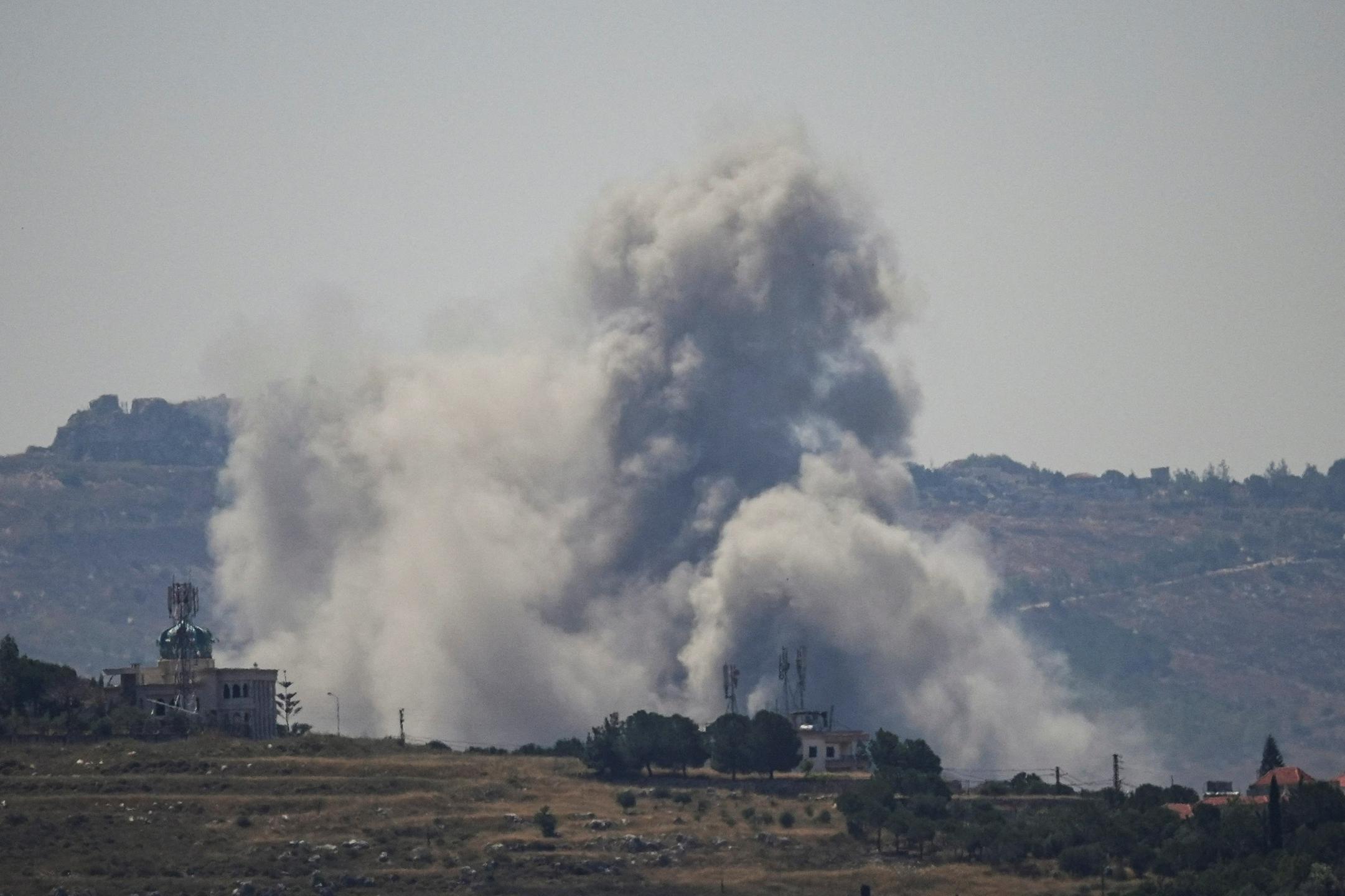 Izrael poškodoval območje Unescove svetovne dediščine v Tiru. V novem bombardiranju ubit tudi otrok.