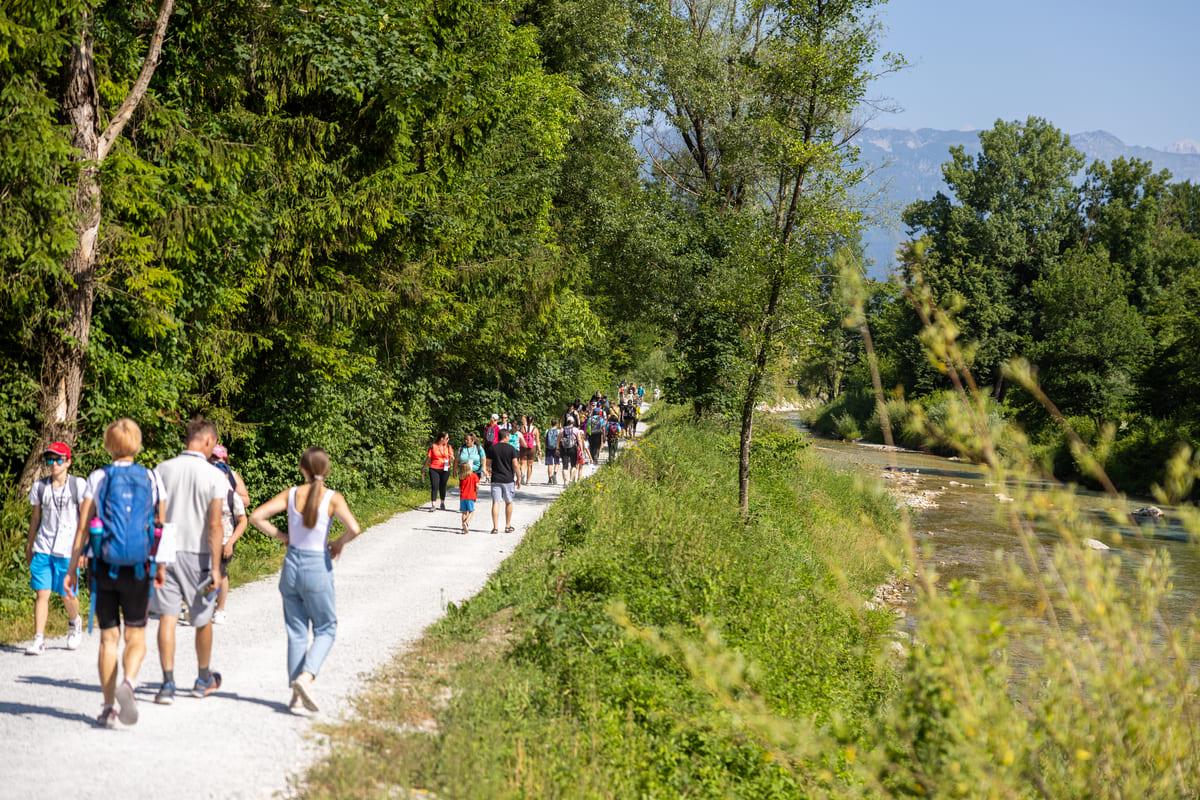 Pohod ob reki: desetletje povezovanja in preseganja meja
