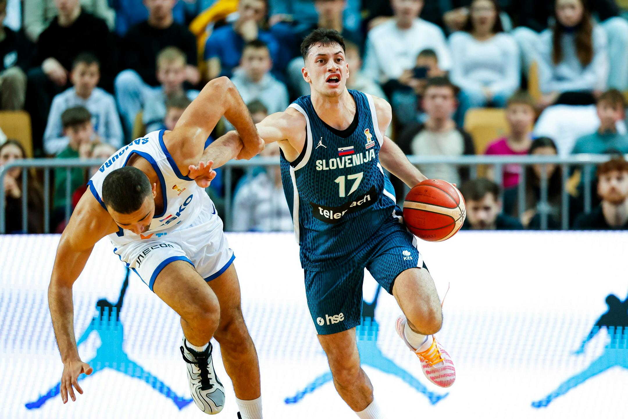 Ponudb iz Lige NCAA ima Kroflič veliko, ni pa priromala še tista prava