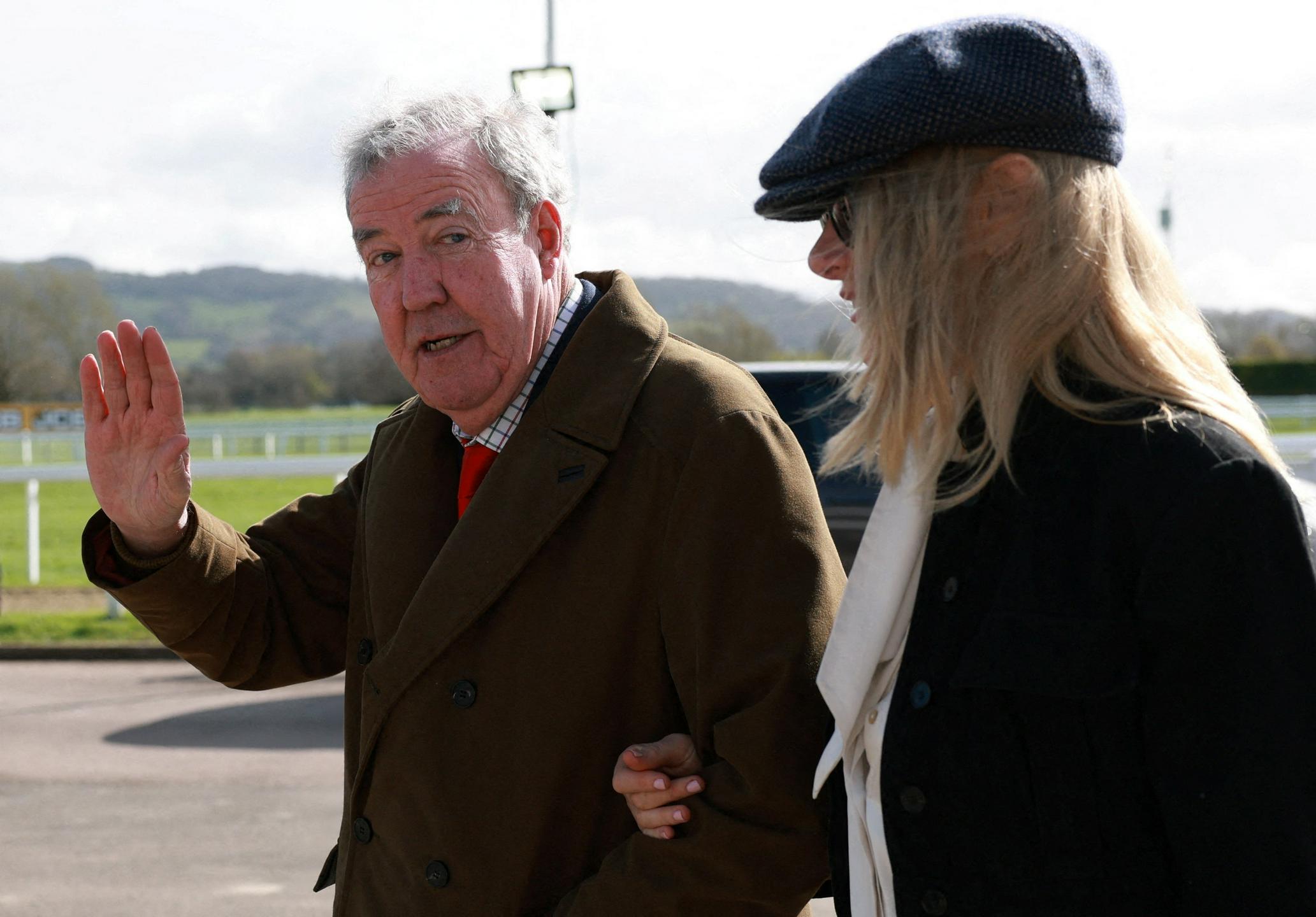 Jeremy Clarkson v resničnostni oddaji razkril diagnozo raka. Ta je "agresiven, a odkrit zgodaj."