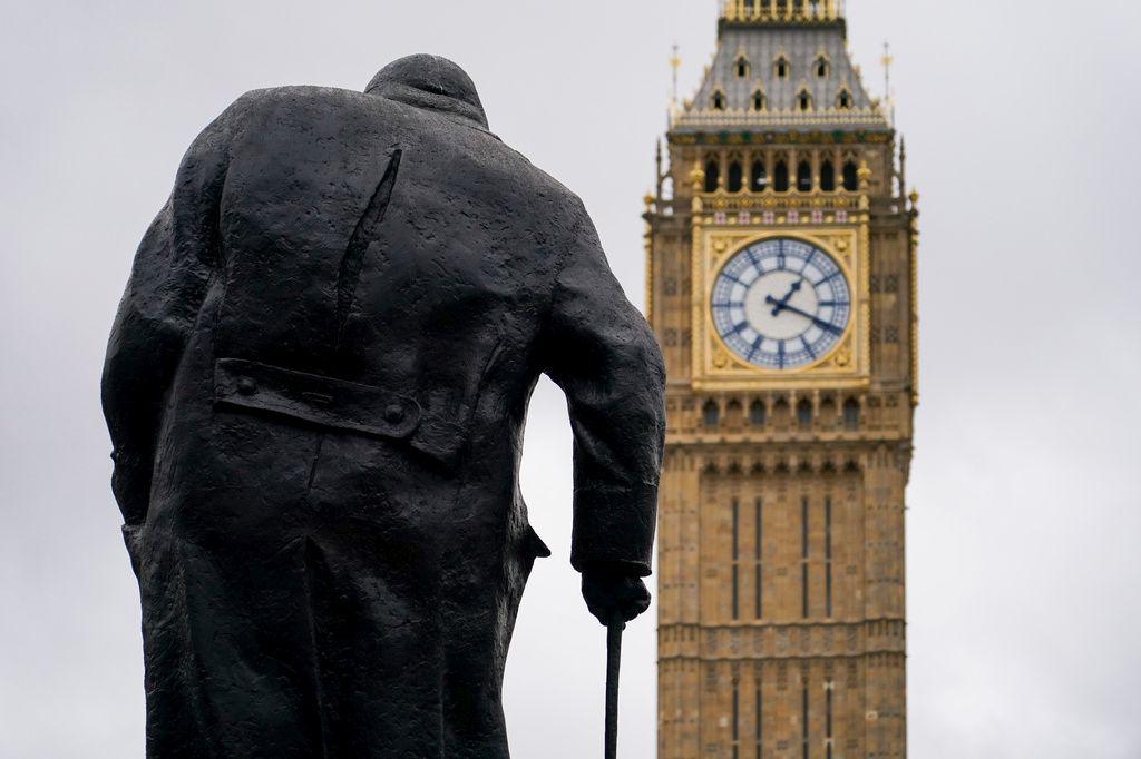 Britanska umetnica se mora braniti zaradi izjave, da je bil Churchill kriv za lakoto v Indiji