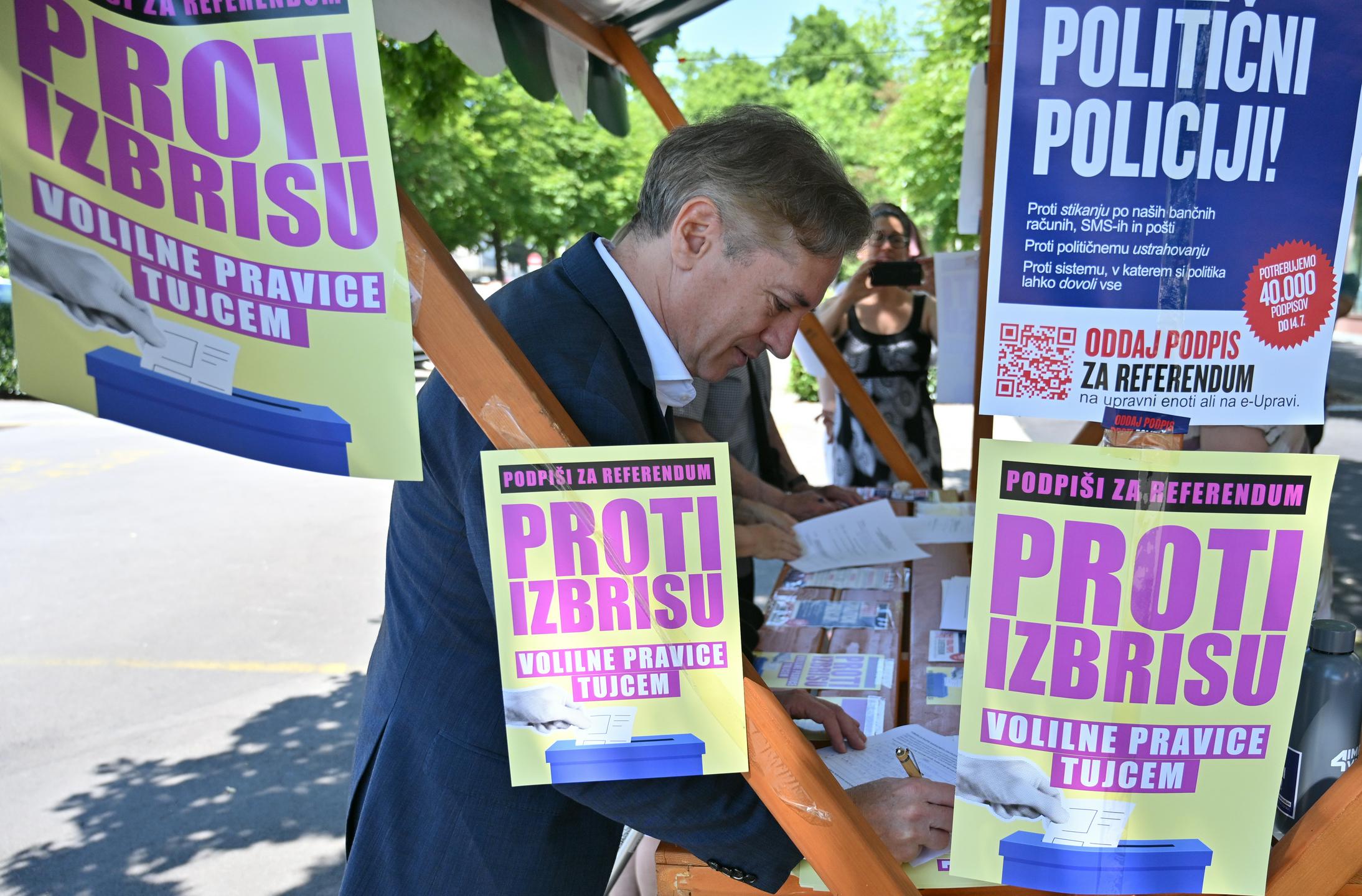 Robert Golob oddal podpis za referendum o noveli zakona o parlamentarni preiskavi