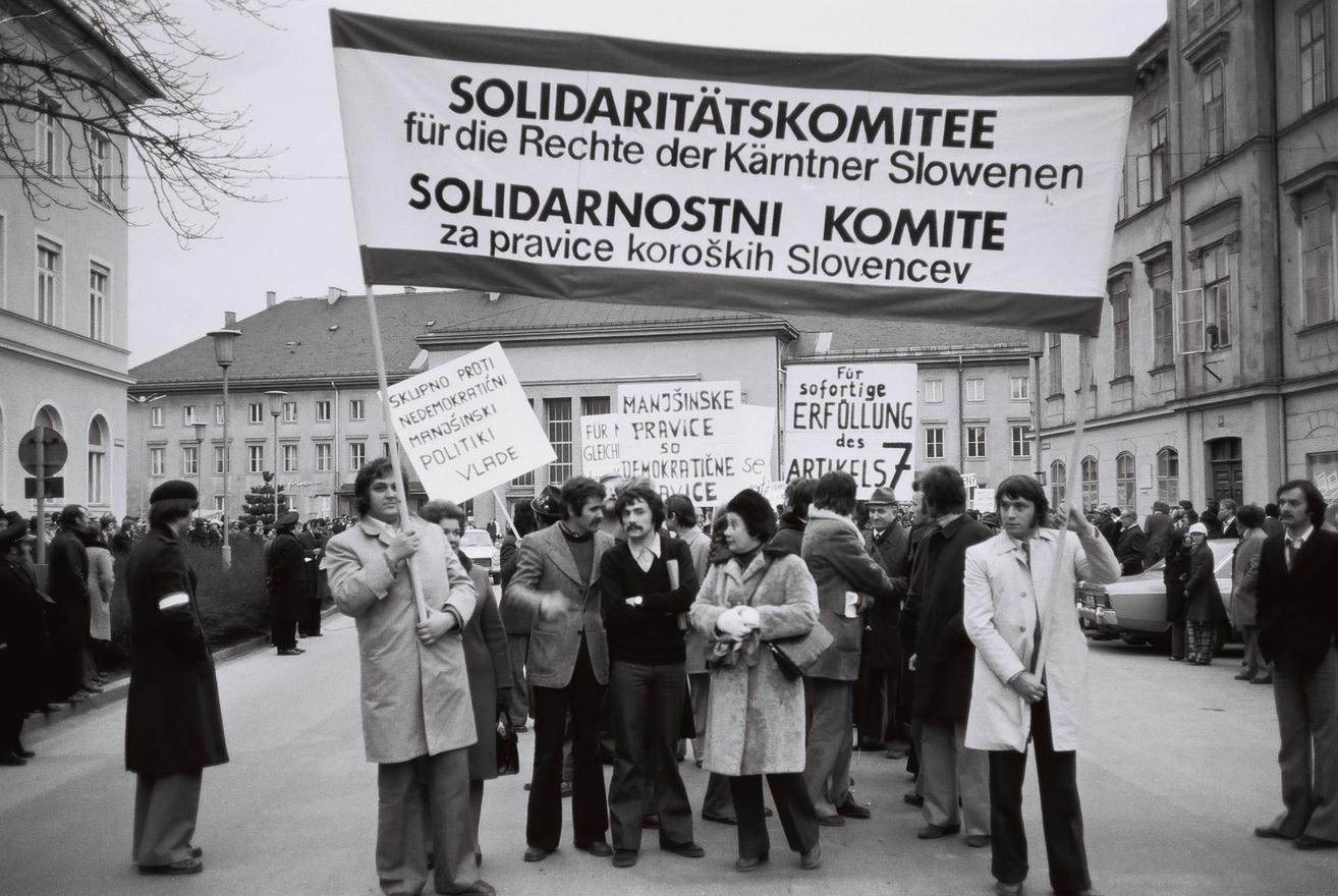 Razstava o divjih sedemdesetih je ugovor dominantni politiki spomina na avstrijskem Koroškem
