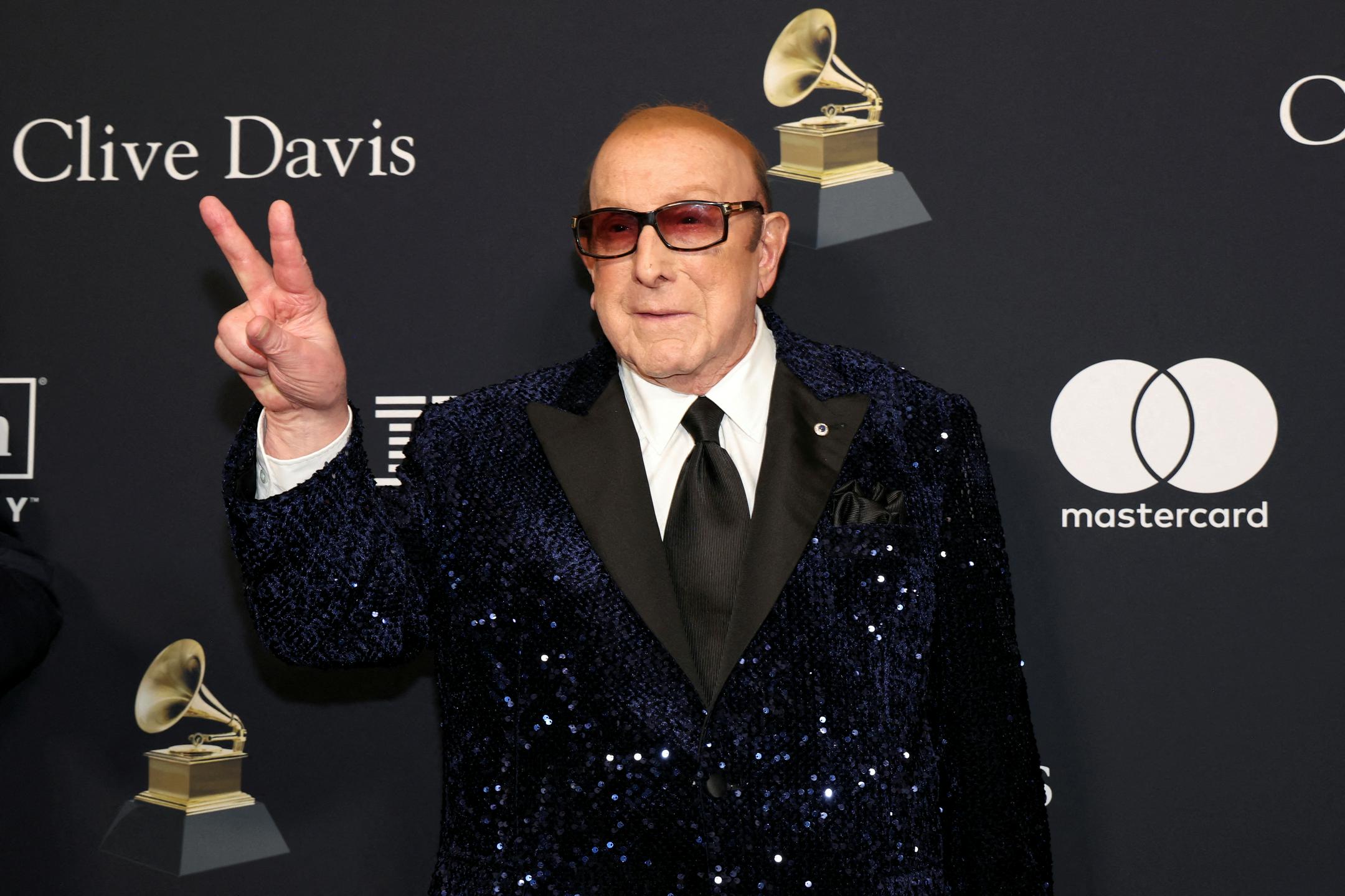 Umrl kultni ameriški menedžer Clive Davis, ki je med drugim ustvaril tudi Aretho Franklin