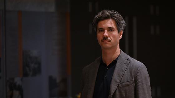 Mesec: Odstop Mijiča je nujen. Stevanović: Razpravljali bomo tudi o Meščevi podpori korupciji.