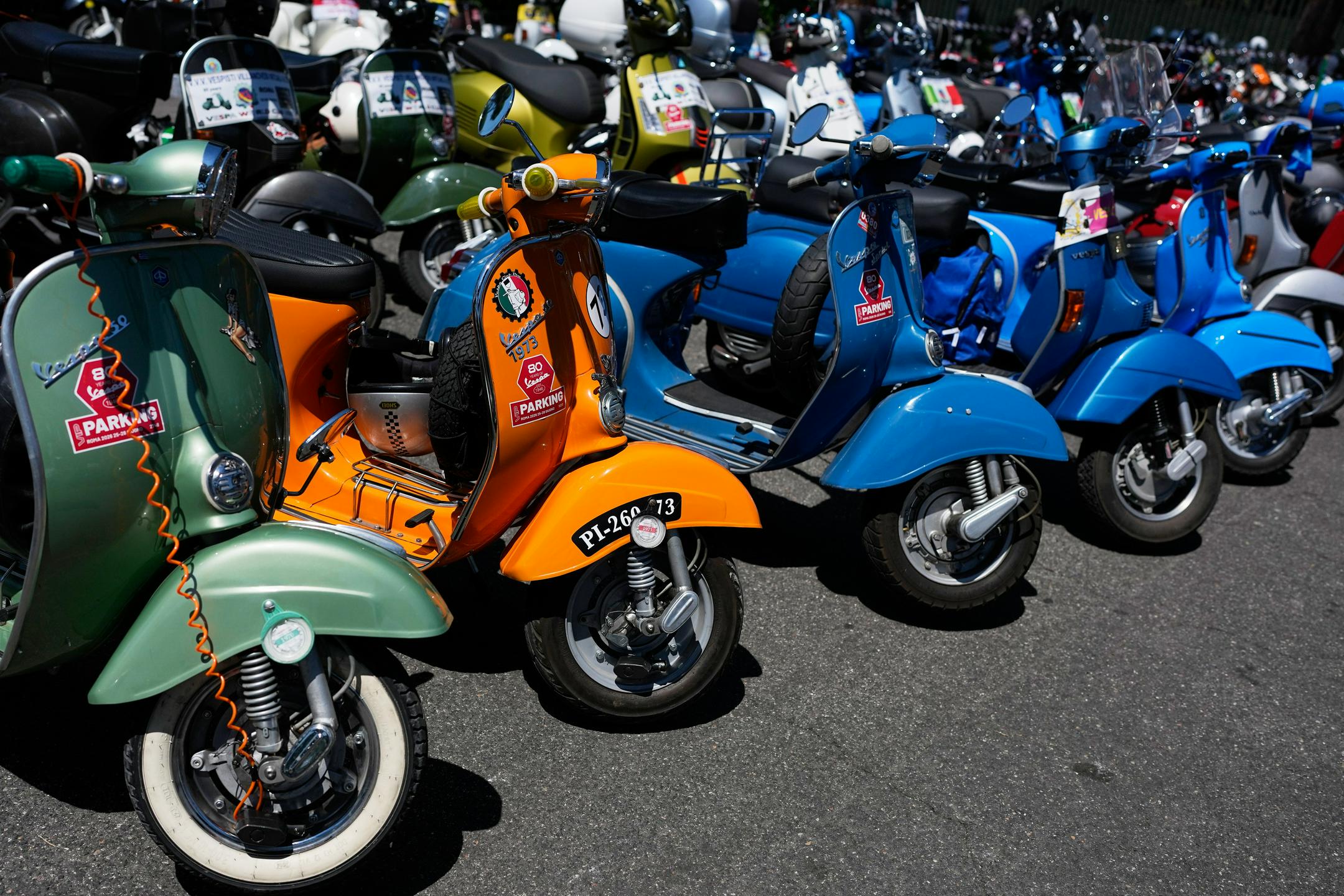 Legendarna Vespa ob 80-letnici z velikim štiridnevnim praznovanjem v Rimu