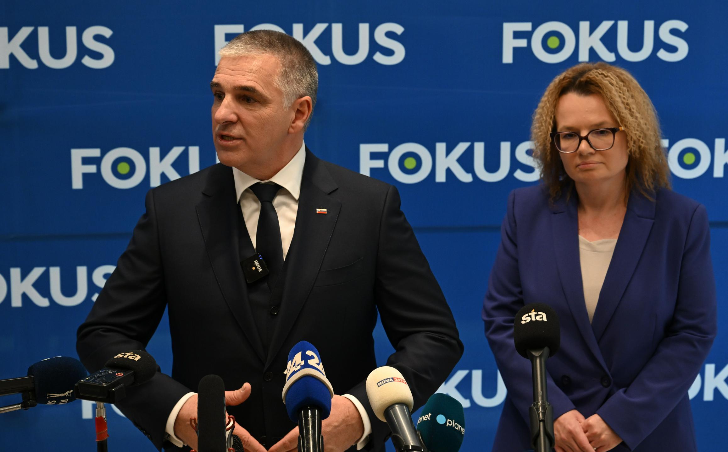 Lotrič in Kirbiš Rojs zaradi seje komisije za nadzor javnih financ kazensko ovadila Alenko Bratušek